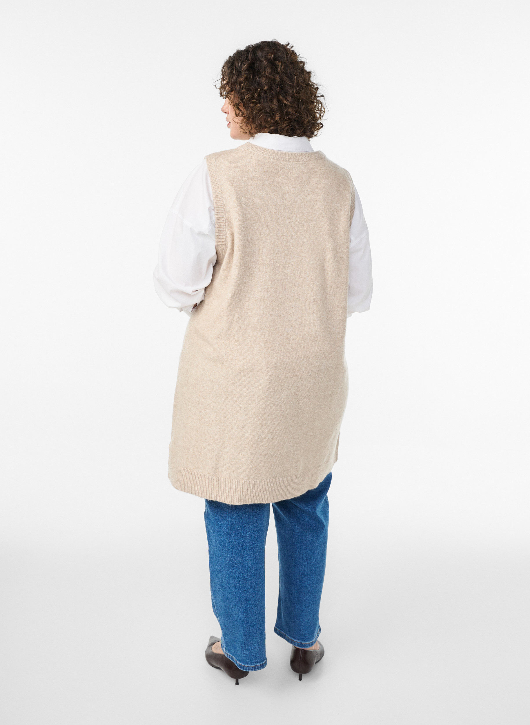 ZizziKurzes &auml;rmelloses Strickkleid, Beige, Model image number 2