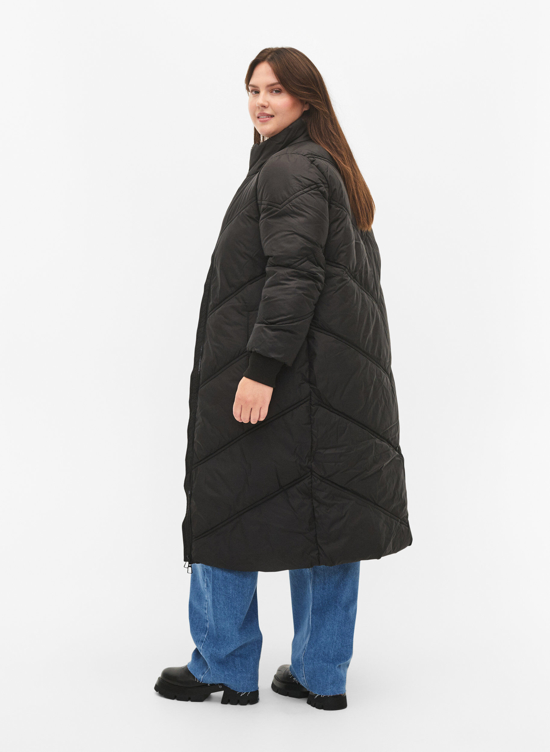 Zizzi Lange Pufferwinterjacke, Black, Model image number 1