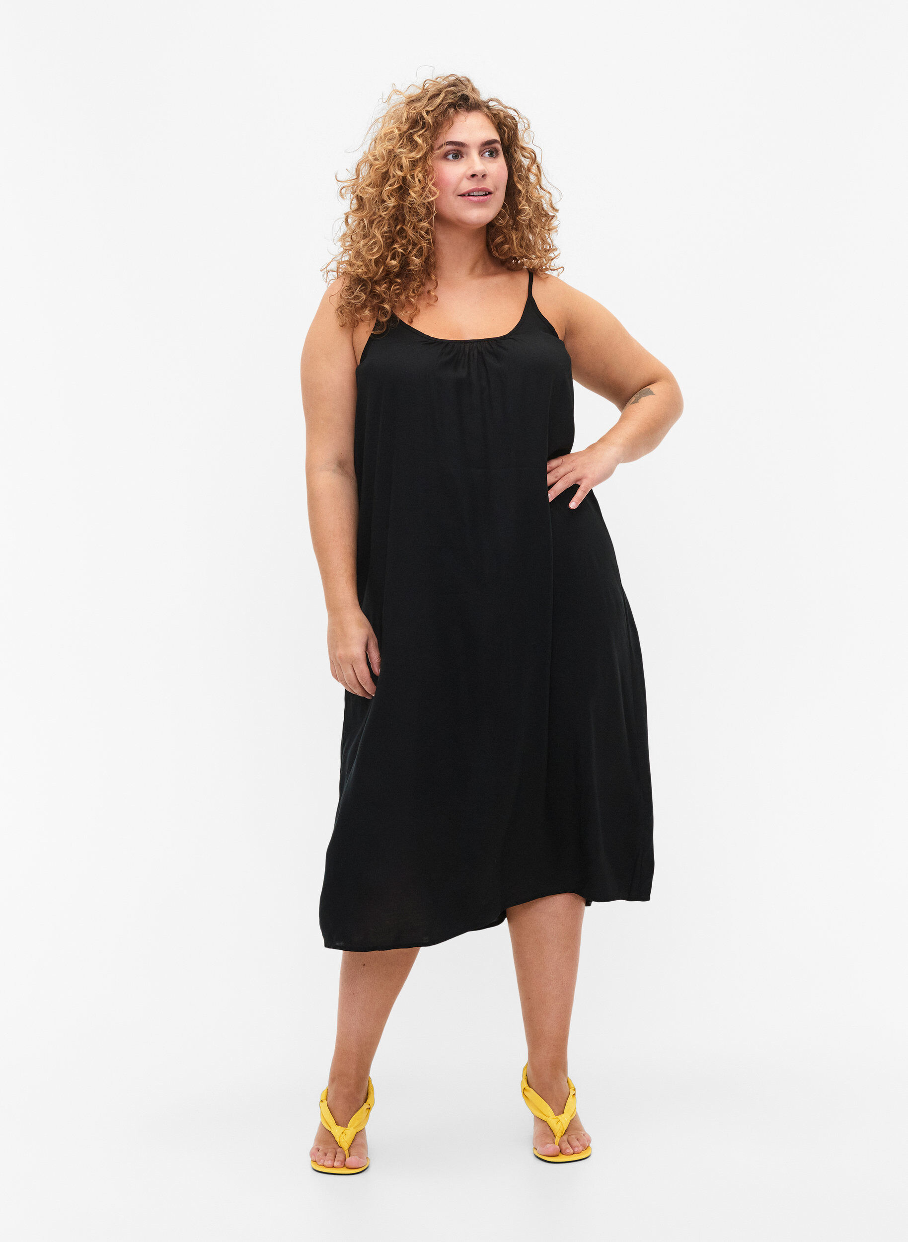 Zizzi &Auml;rmelloses Midi-Kleid aus Viskose, Black, Model image number 0