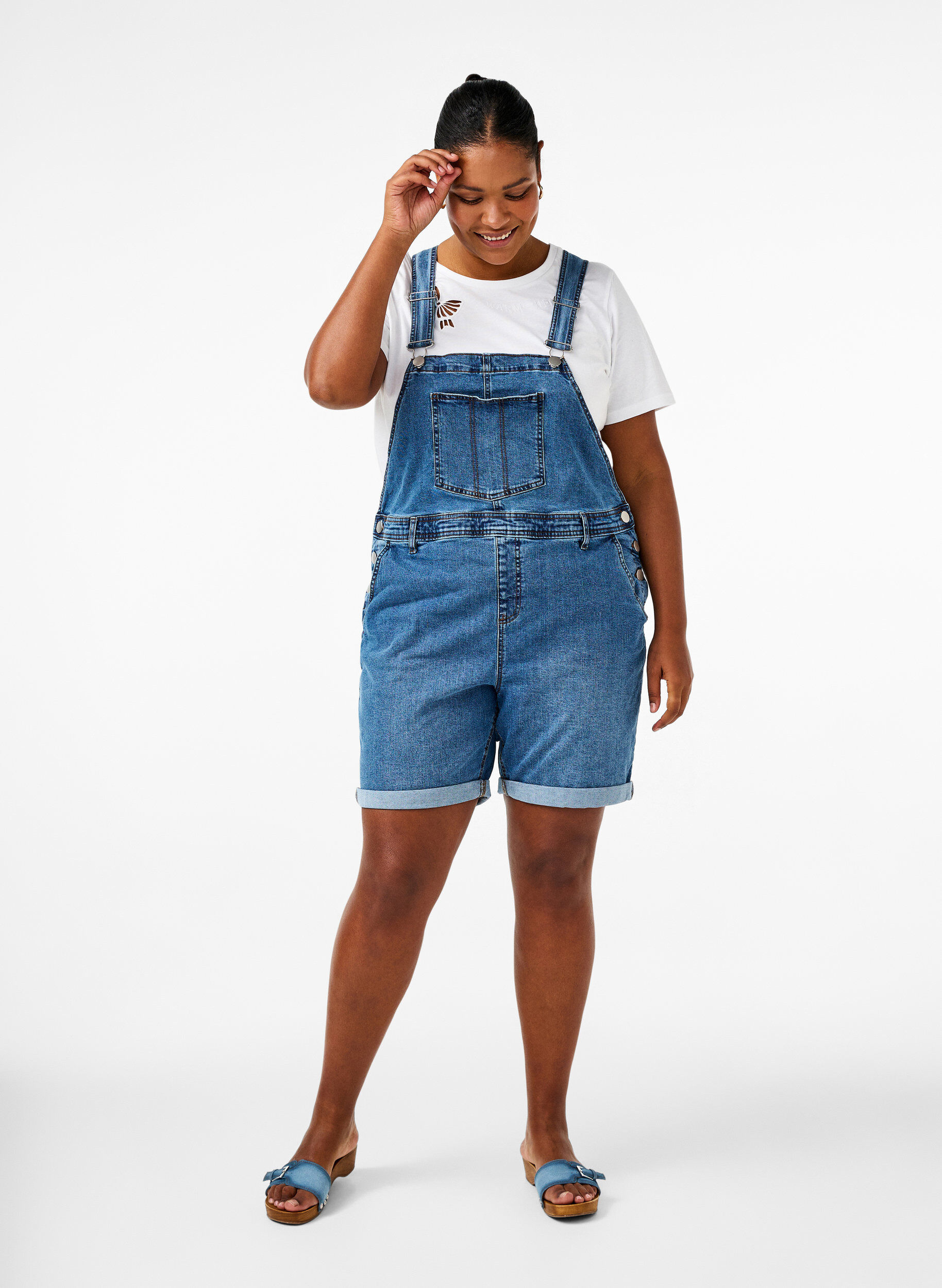 Zizzi Denim Overalls Kurze Hosen, Blau, Model image number 1