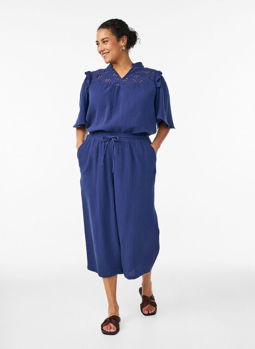 Culotte-Hose aus Baumwollmusselin mit hohem Bund, Blau, Model image number 0