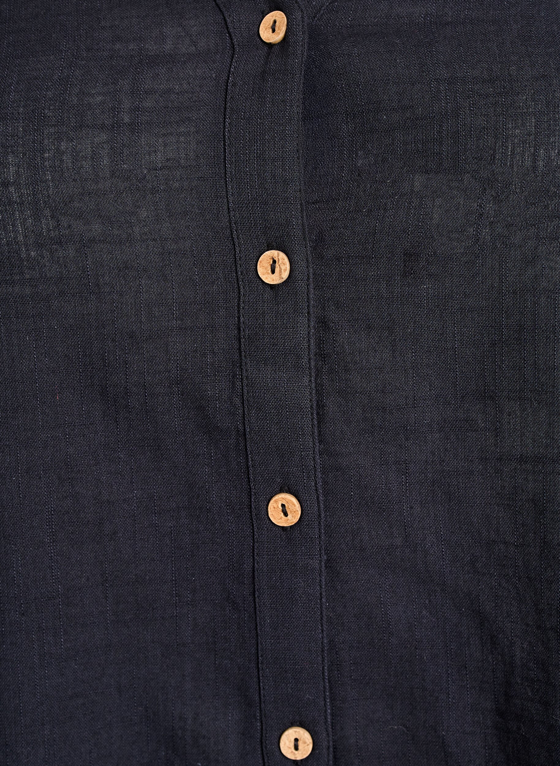 Zizzi Hemdbluse aus Baumwolle mit V-Ausschnitt, Schwarz, Packshot image number 2