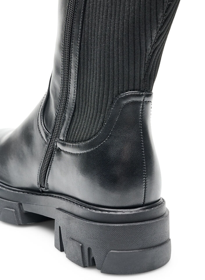 Langer Stiefel mit gerippten Eins&auml;tzen, Schwarz, Packshot image number 4
