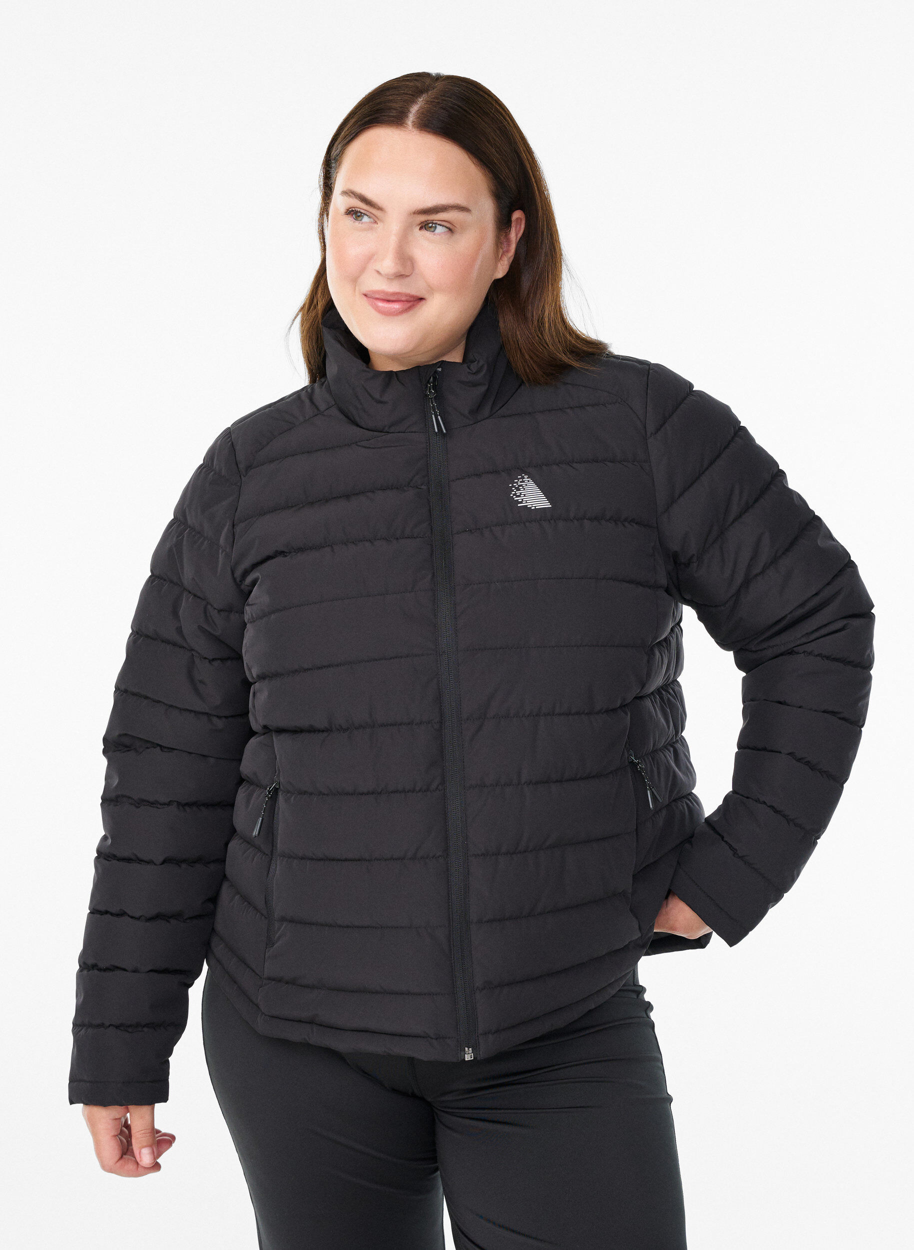 Sportliche, wattierte Jacke mit Stehkragen und Taschen, Schwarz, Model