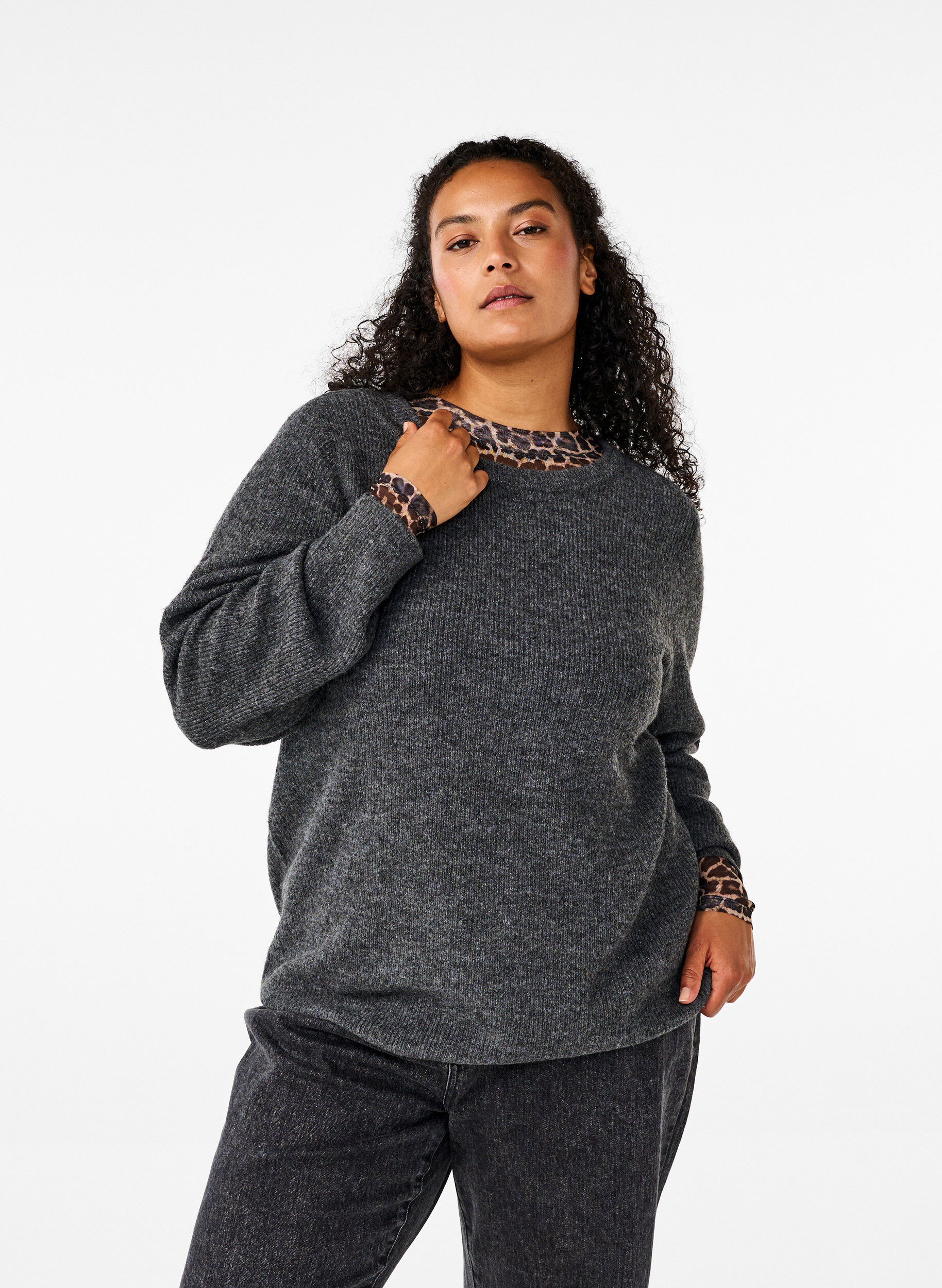 Zizzi Melange-Pullover mit Rundhalsausschnitt, Dark Grey Black Mel., Model image number 0