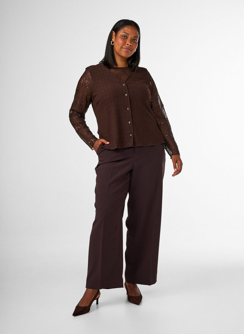 &Auml;rmelloses Top mit welliger Struktur und Knopfverschluss, Braun, Model image number 1