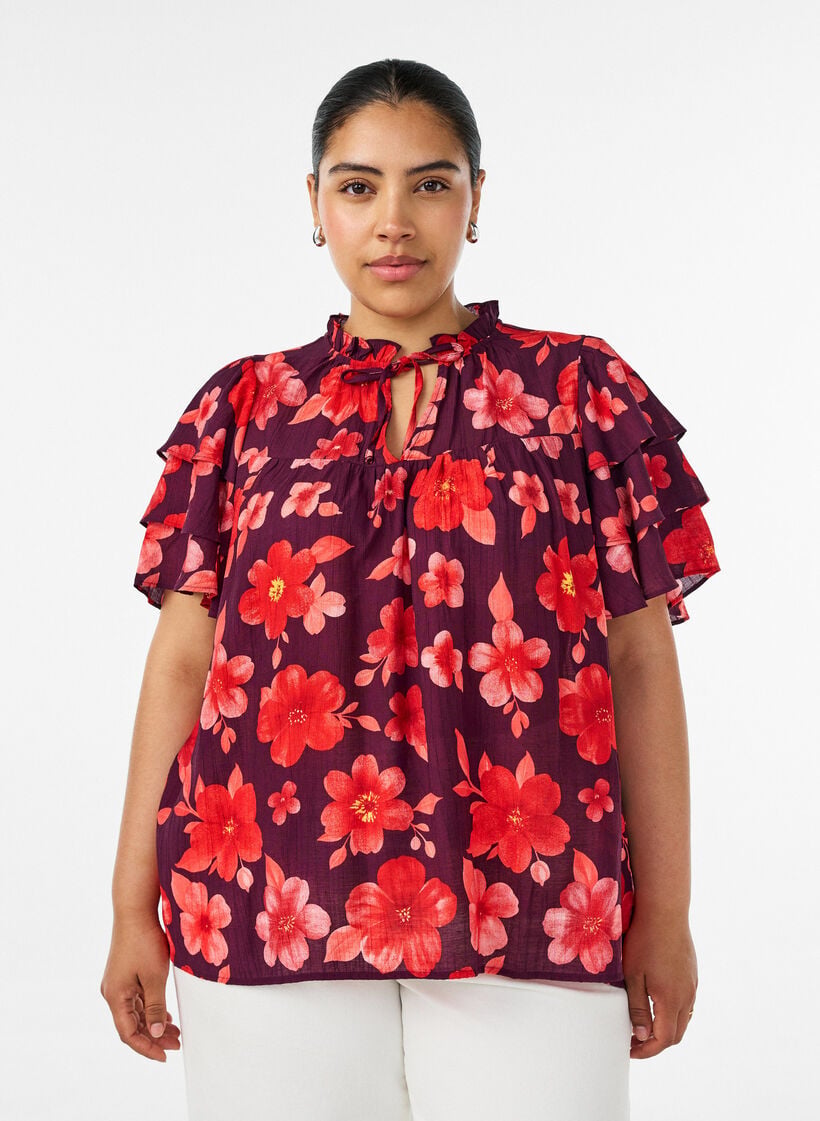 Gebl&uuml;mte Bluse aus Viskose mit R&uuml;schen&auml;rmeln, Lila, Model image number 0