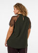 Bluse mit kurzen &Auml;rmeln aus Spitze und hohem Kragen, Gr&uuml;n, Model image number 2
