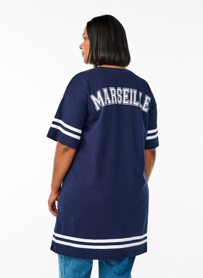 Sportliches T-Shirtkleid aus Baumwolle, Blau, Model image number 2