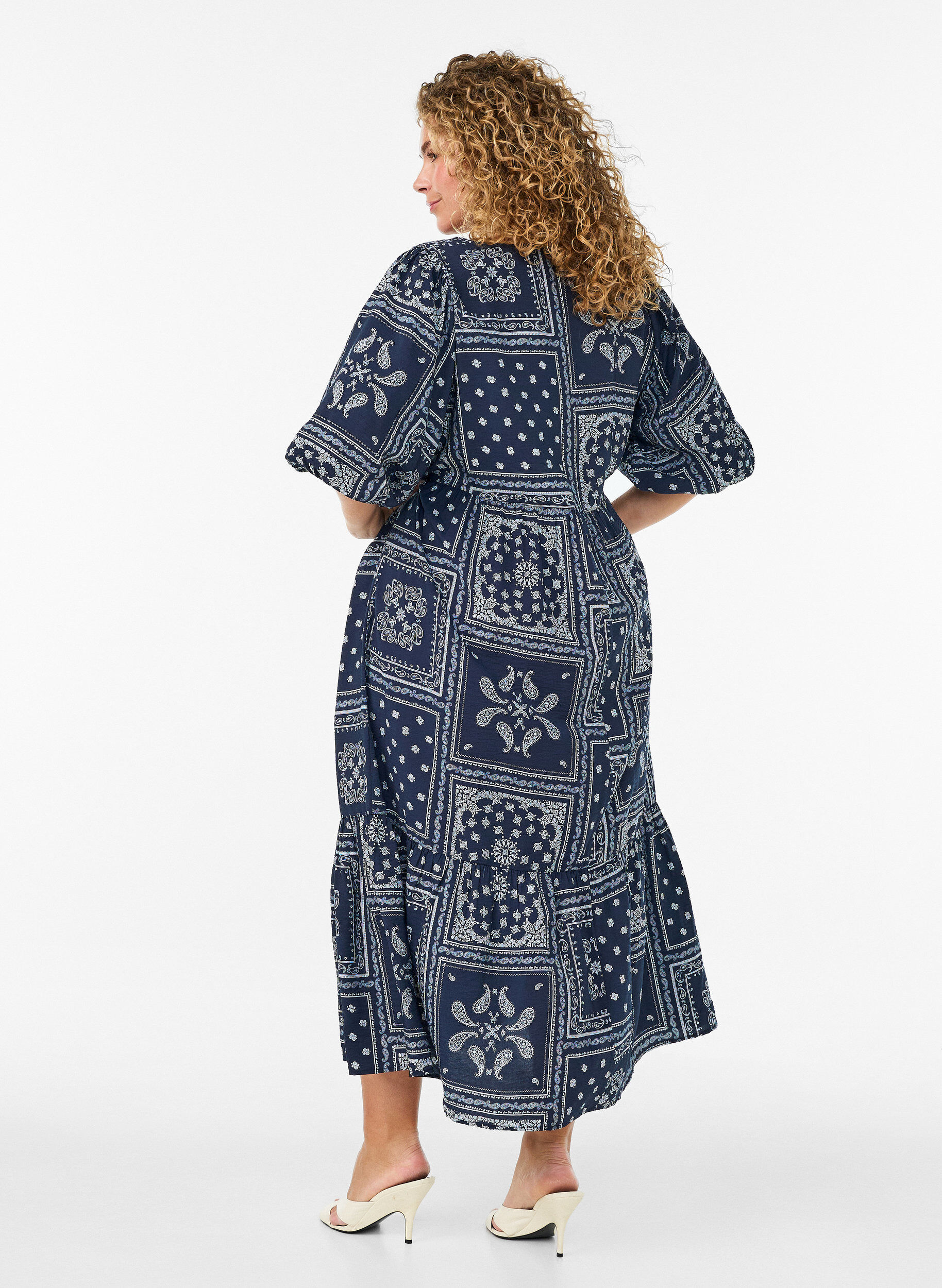 ZizziKn&ouml;chellanges Kleid aus Viskose mit Paisley-Print und kurzen &Auml;rmeln, Blau, Model image number 1
