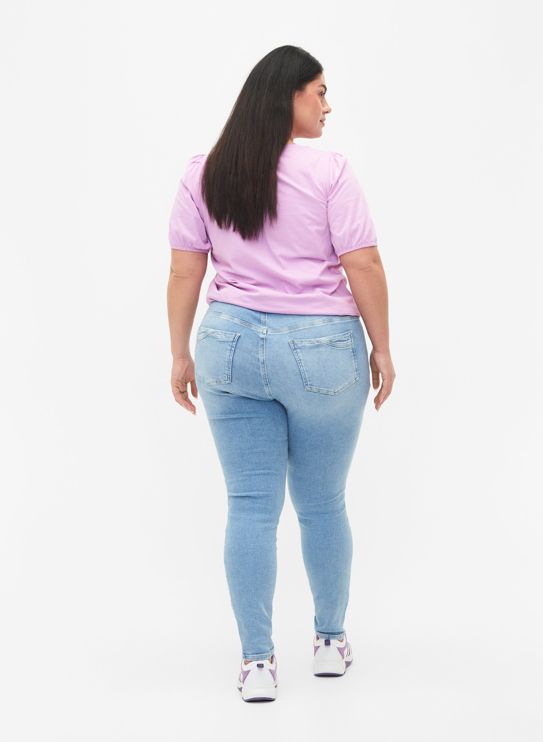 Zizzi Hochtaillierte Amy-Jeans mit super schmaler Passform, Light blue, Model image number 1