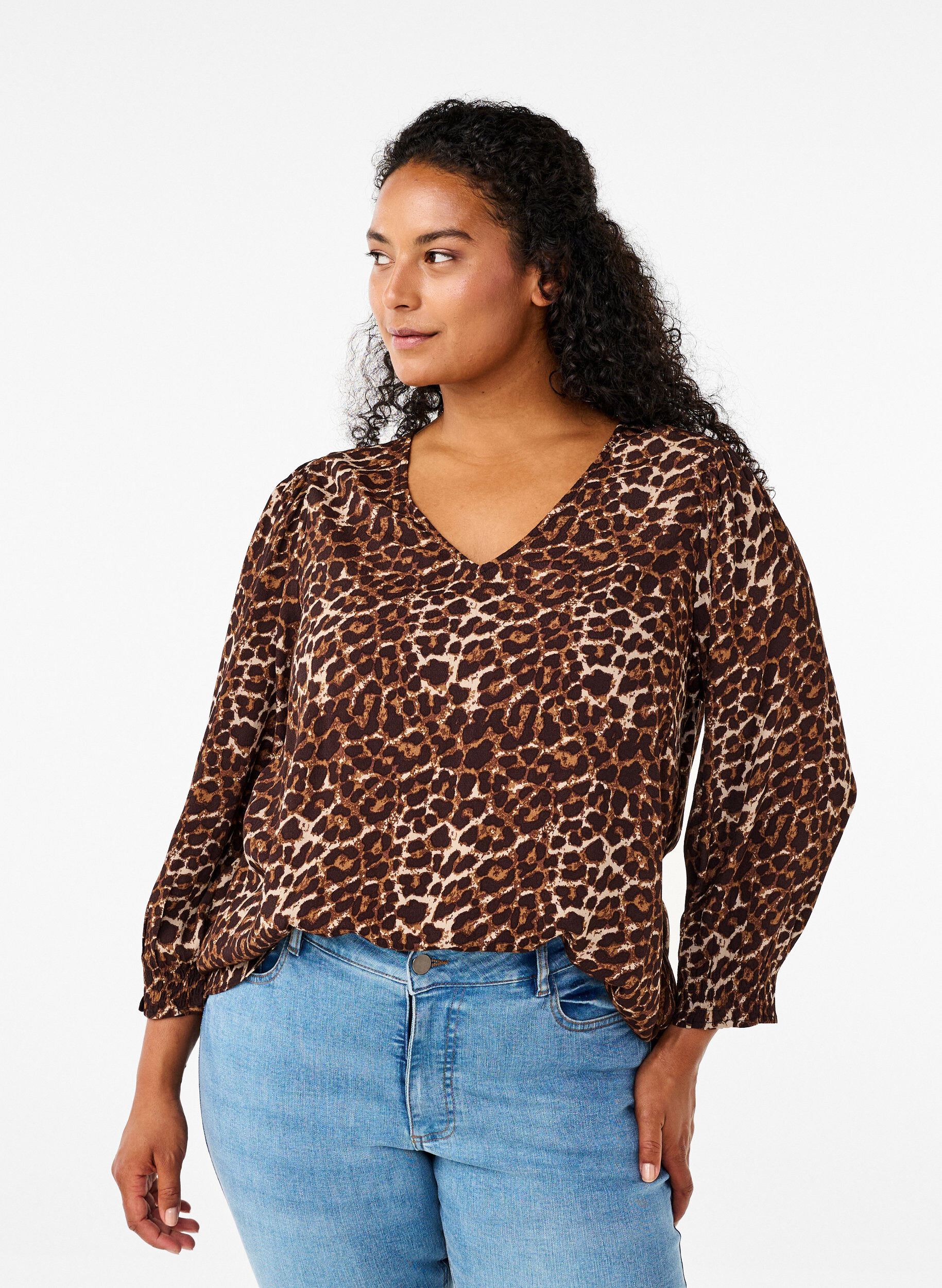 Zizzi Bluse mit Leopardenmuster und 3/4-&Auml;rmeln, Leo AOP, Model image number 0