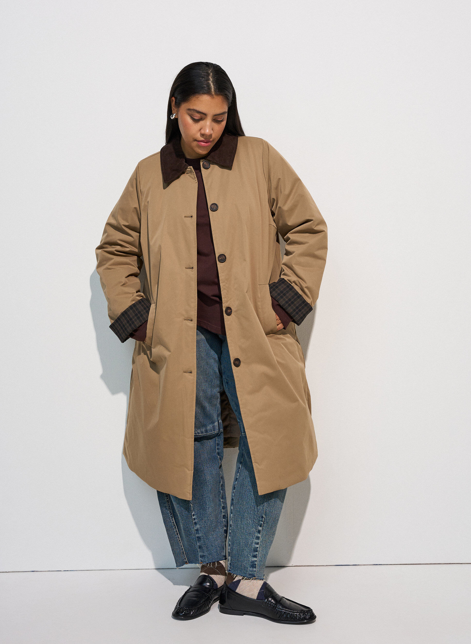 ZizziMittellange Jacke mit Cordkragen, Beige, Model image number 0