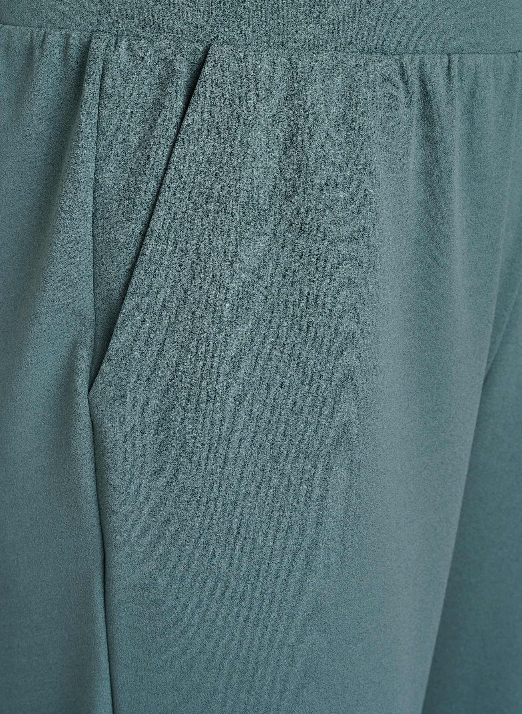 Zizzi FLASH - Hochtaillierte Knickerbocker mit lockerem Schnitt, Gr&uuml;n, Packshot image number 2