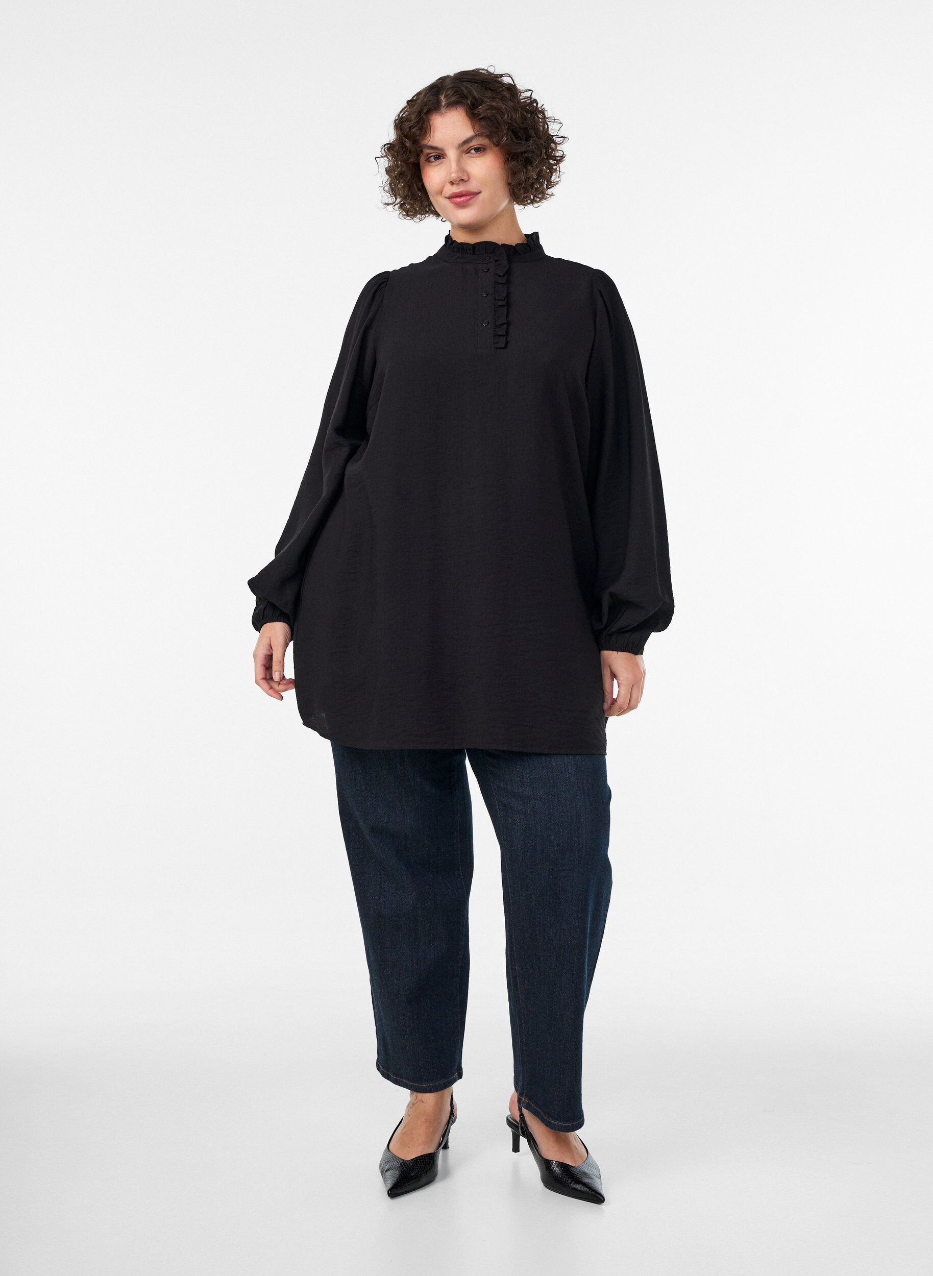 ZizziTunika aus Viskose mit R&uuml;schen und Kn&ouml;pfen, Schwarz, Model image number 1