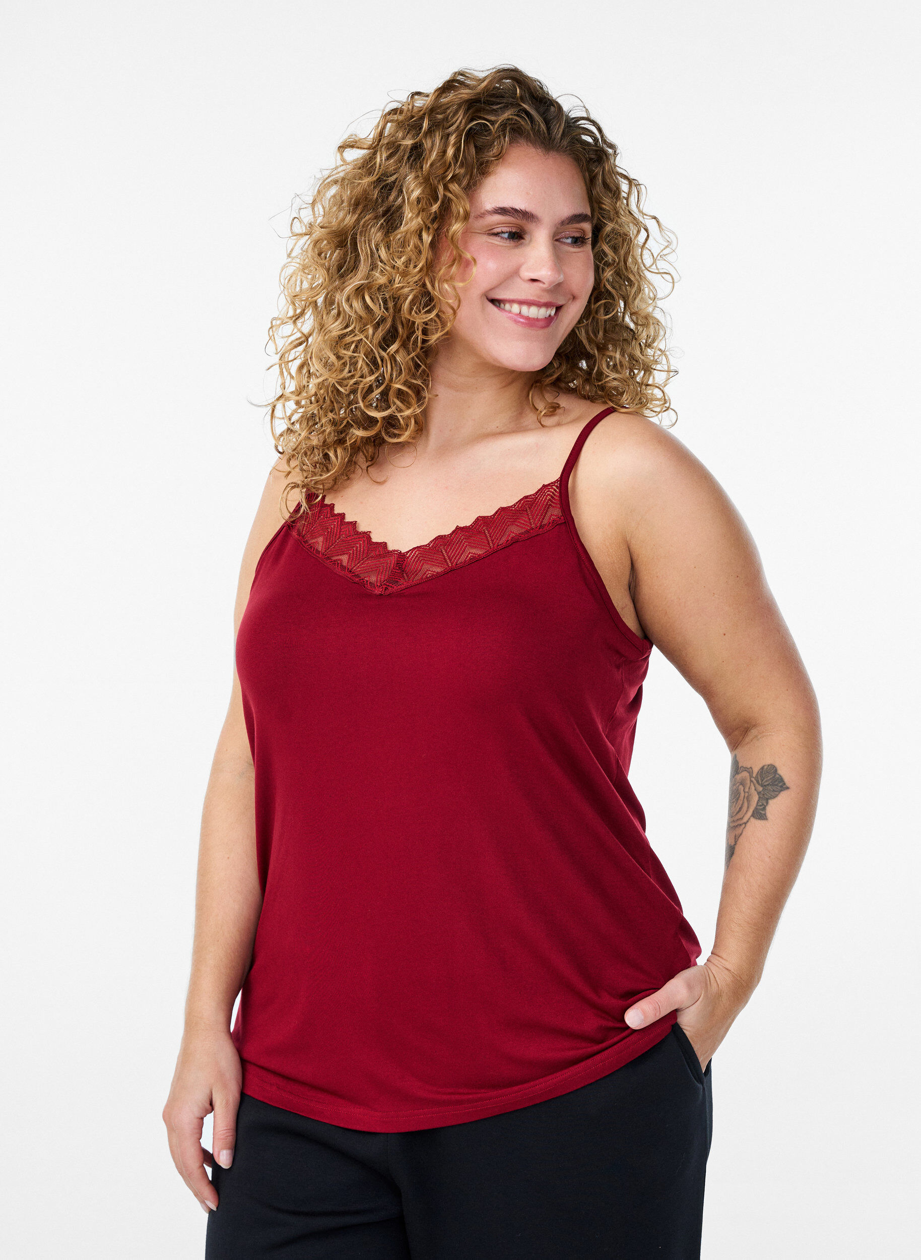 Zizzi Top mit Spitzendetails und Spaghettitr&auml;gern, Braun, Model image number 0