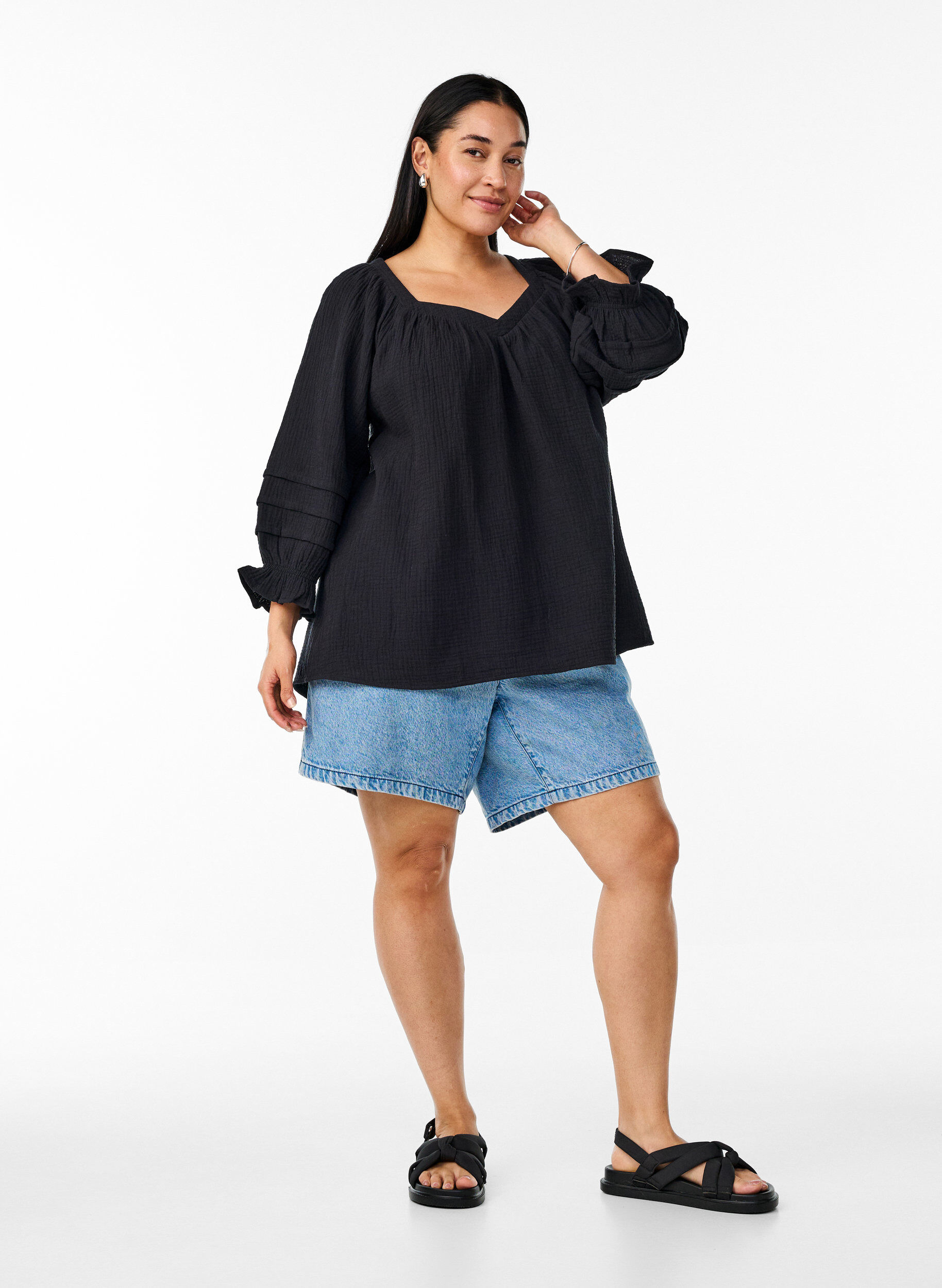 Zizzi Bluse aus Baumwoll-Musselin mit 3/4-&Auml;rmeln, Black, Model image number 2