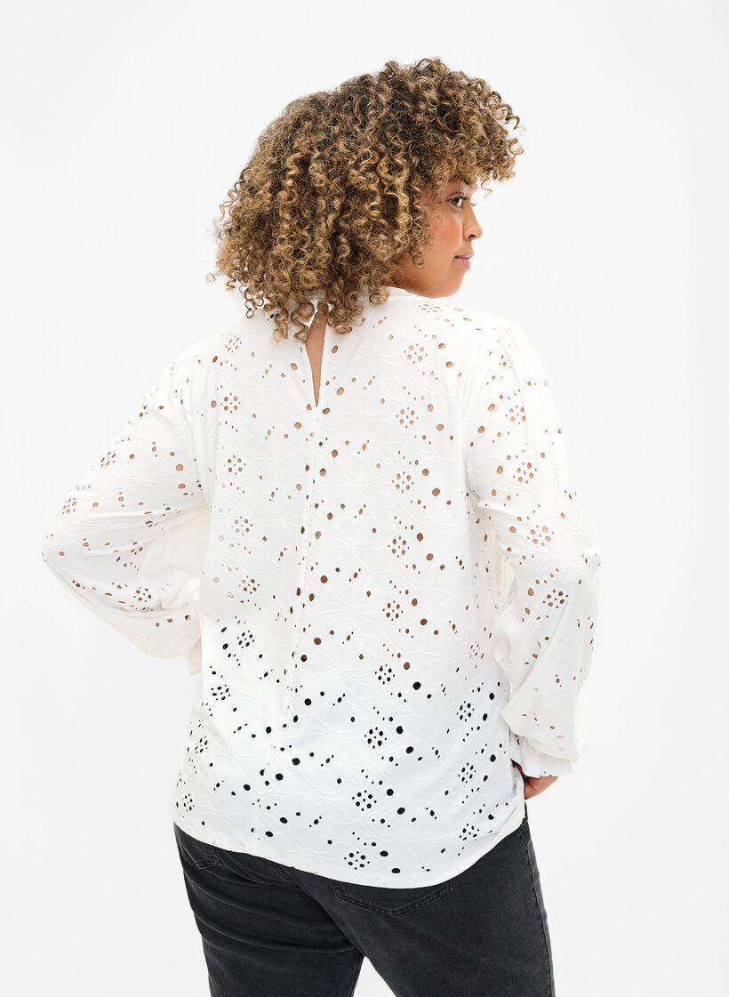  Lang&auml;rmlige Bluse mit Lochmuster, Bright White, Model image number 1