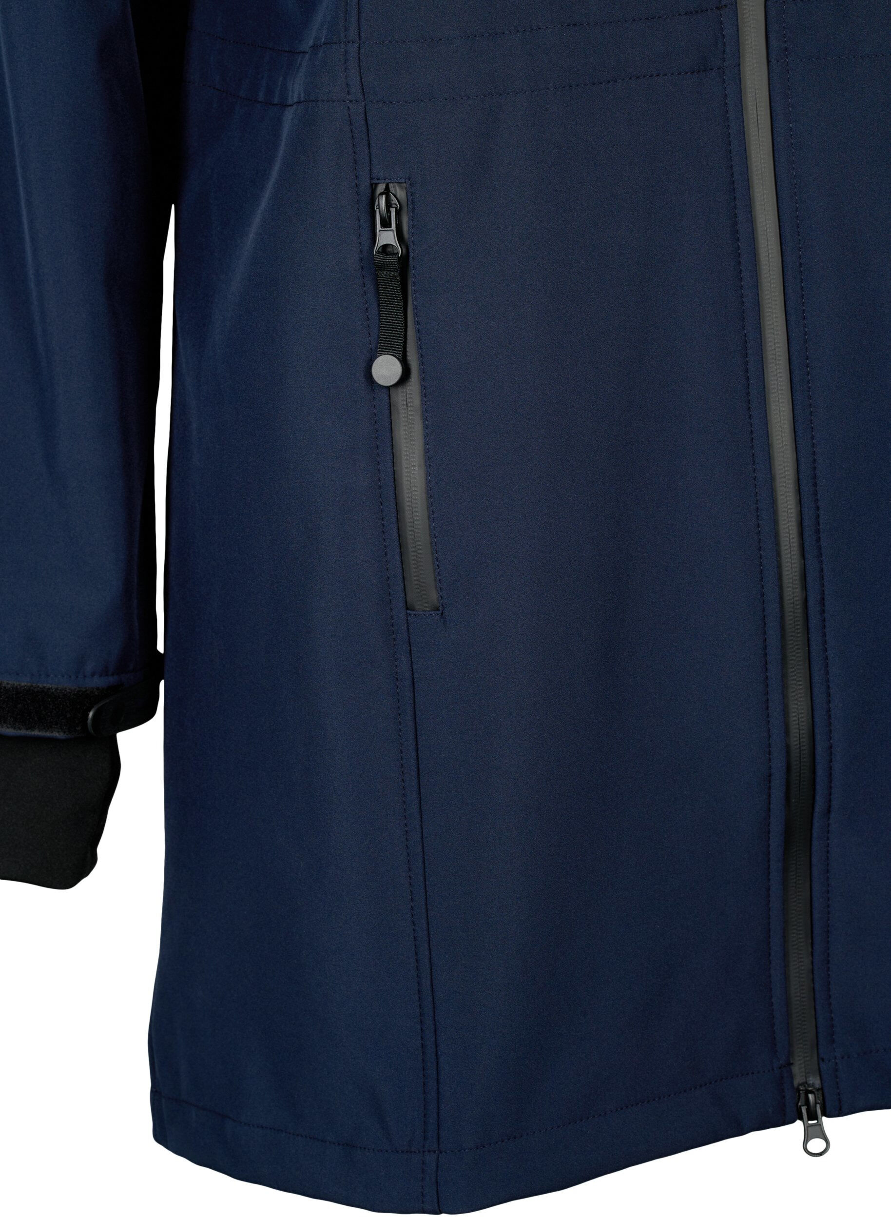 Zizzi Softshell-Jacke mit abnehmbarer Kapuze, Blau, Packshot image number 3