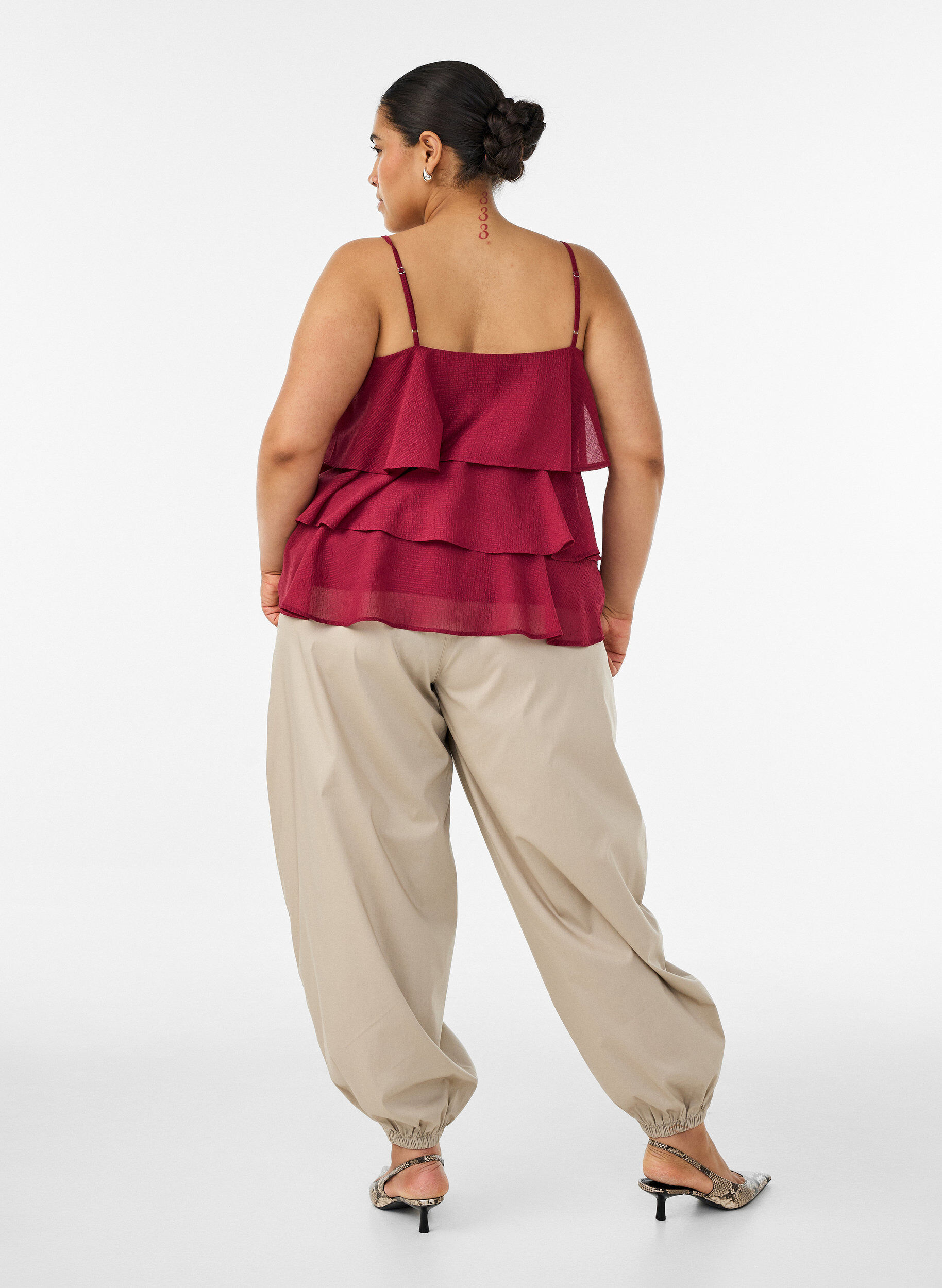 ZizziBallonhose mit Taschen und elastischem Bund, , Model image number 1