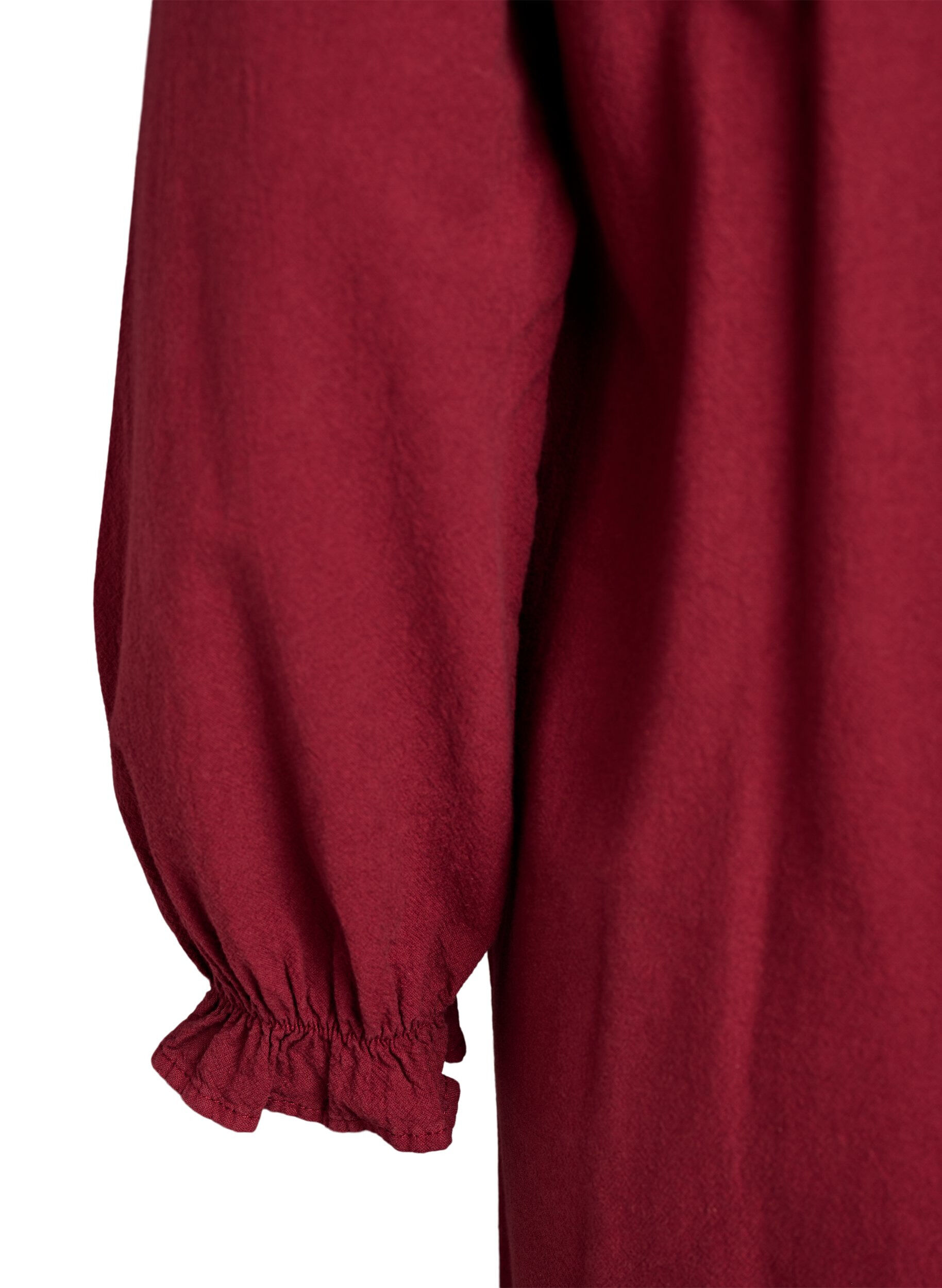 Zizzi Kurzes Kleid aus Baumwolle mit V-Ausschnitt, Dunkles Bordeaux, Packshot image number 3