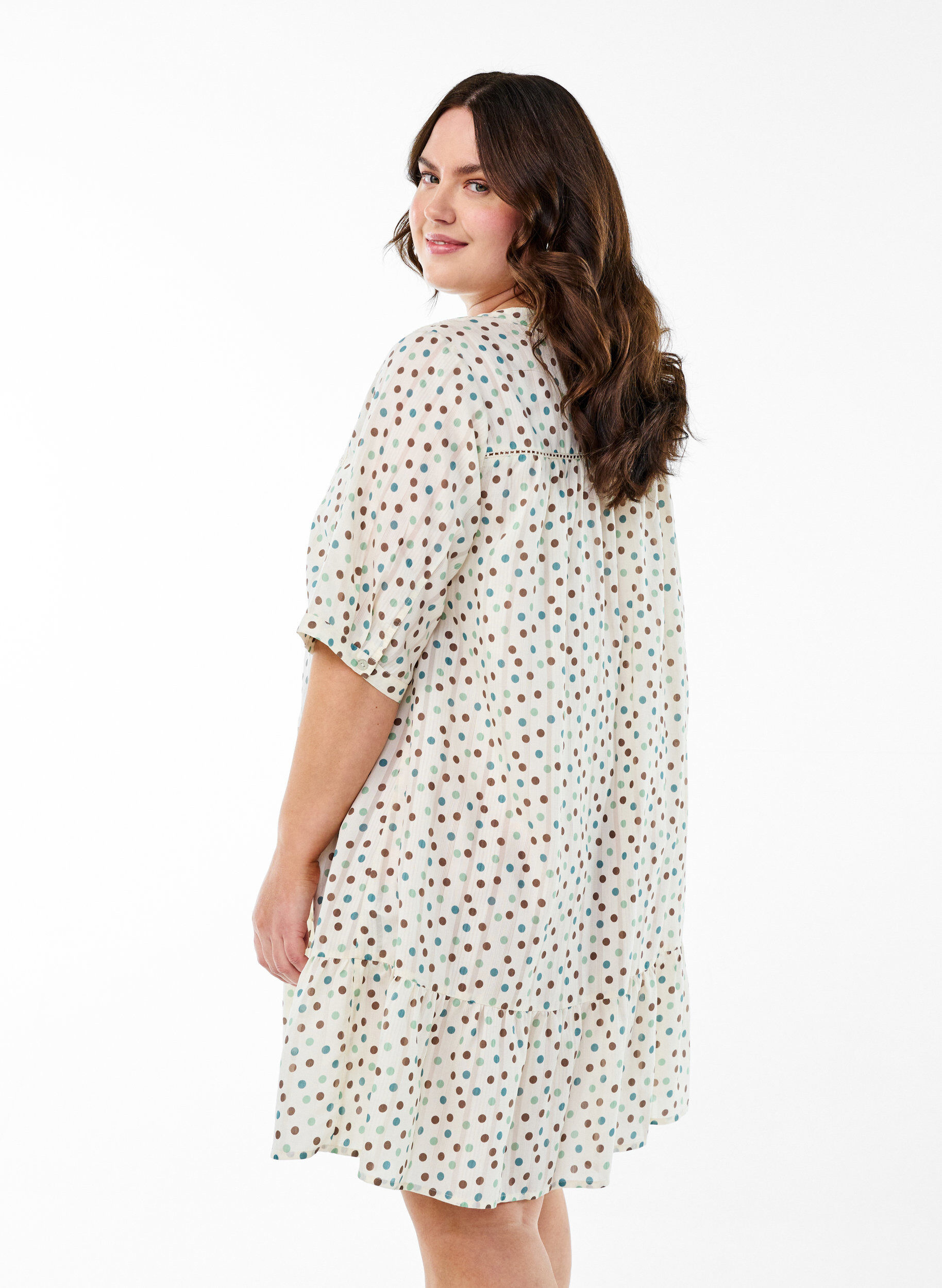 Zizzi Kurzes Viskosekleid mit Spitzenbesatz und A-Linien-Schnitt, Wei&szlig;, Model image number 2