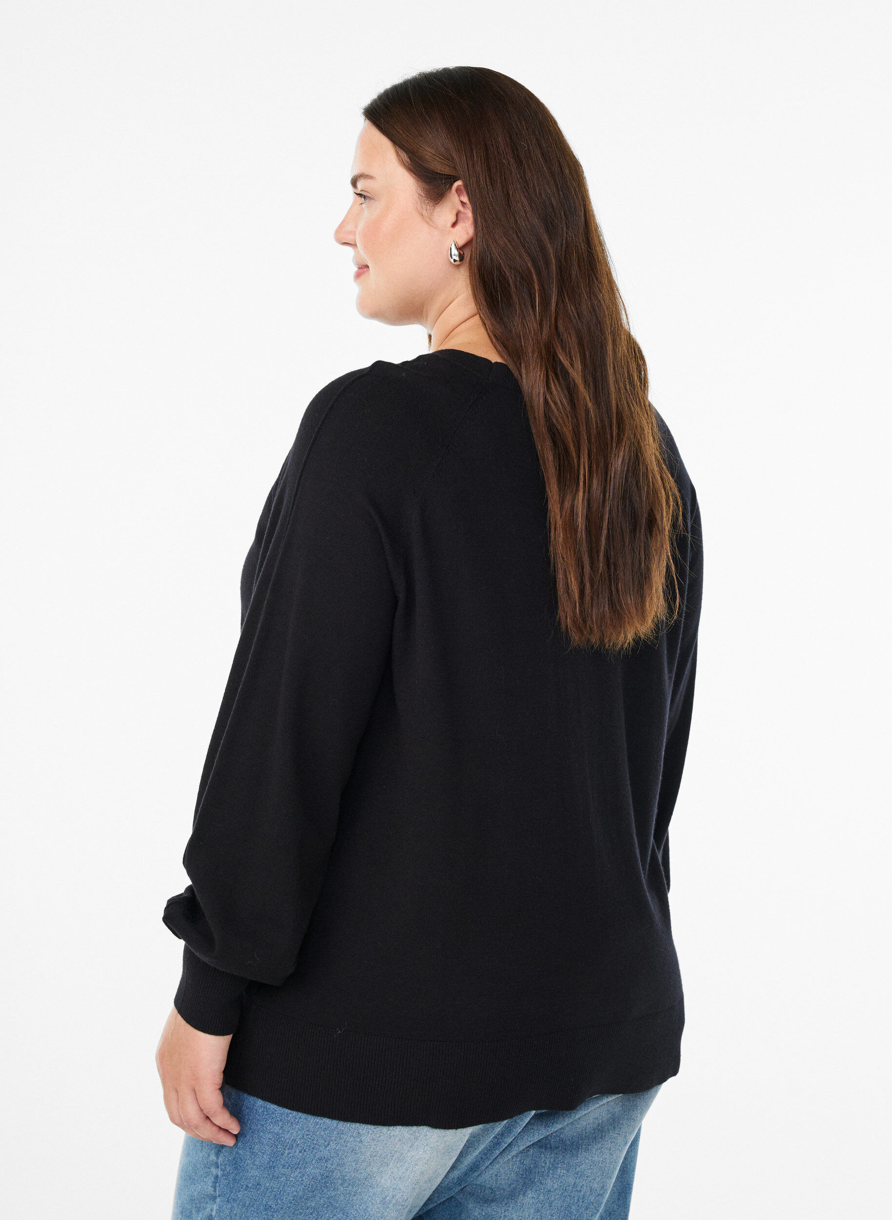 Zizzi Strickbluse mit Mittelnaht und Raglan&auml;rmeln, Schwarz, Model image number 2