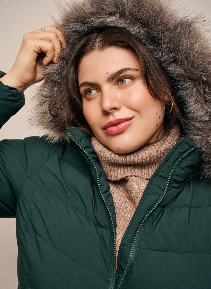 Kurze Steppjacke mit Kapuze, Gr&uuml;n, Image image number 0