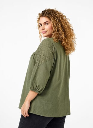 Bluse aus Baumwollmischung mit Leinen und Häkeldetails, Deep Lichen Green, Model image number 1