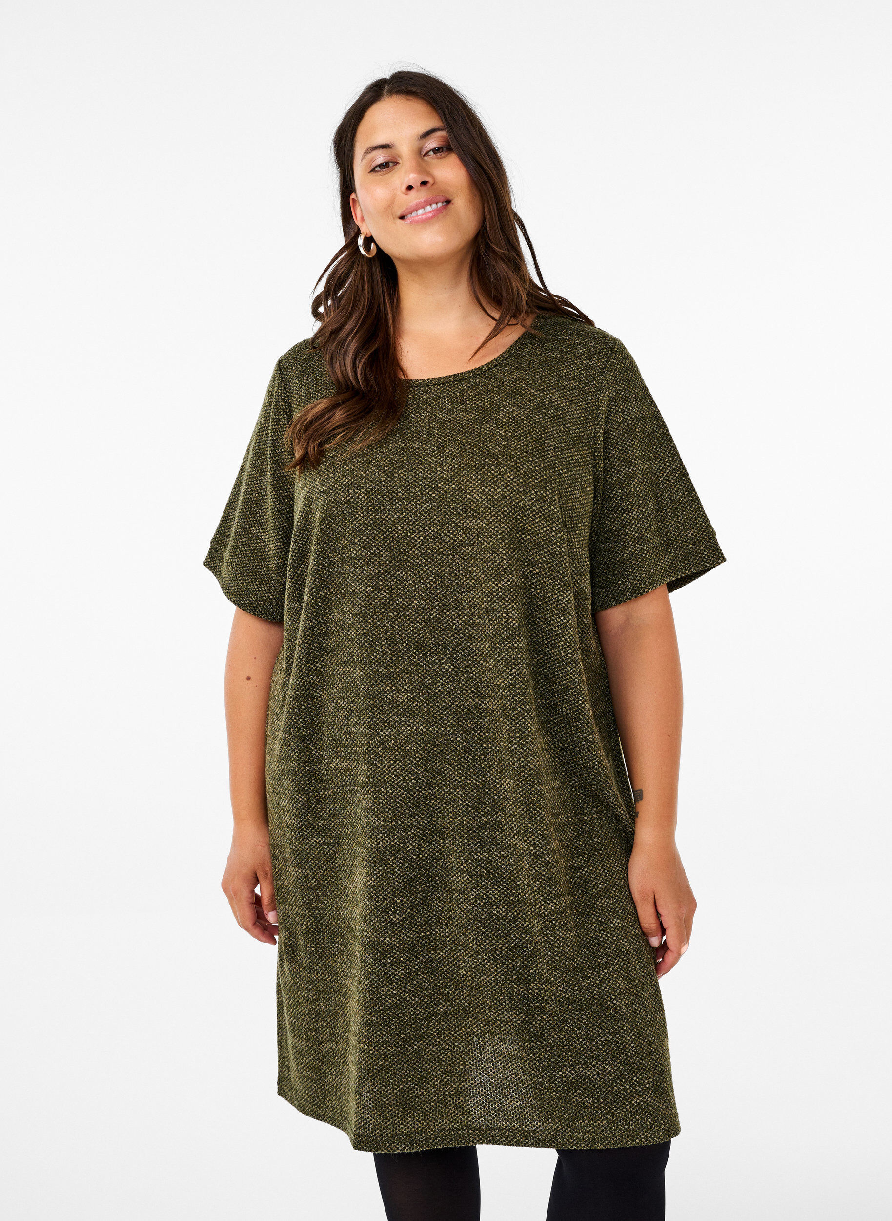 Zizzi T-Shirt-Kleid mit kurzen &Auml;rmeln, Winter Moss, Model image number 0