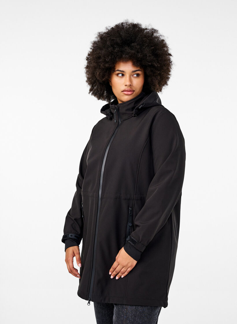 Softshelljacke mit abnehmbarer Kapuze, Black, Model image number 0