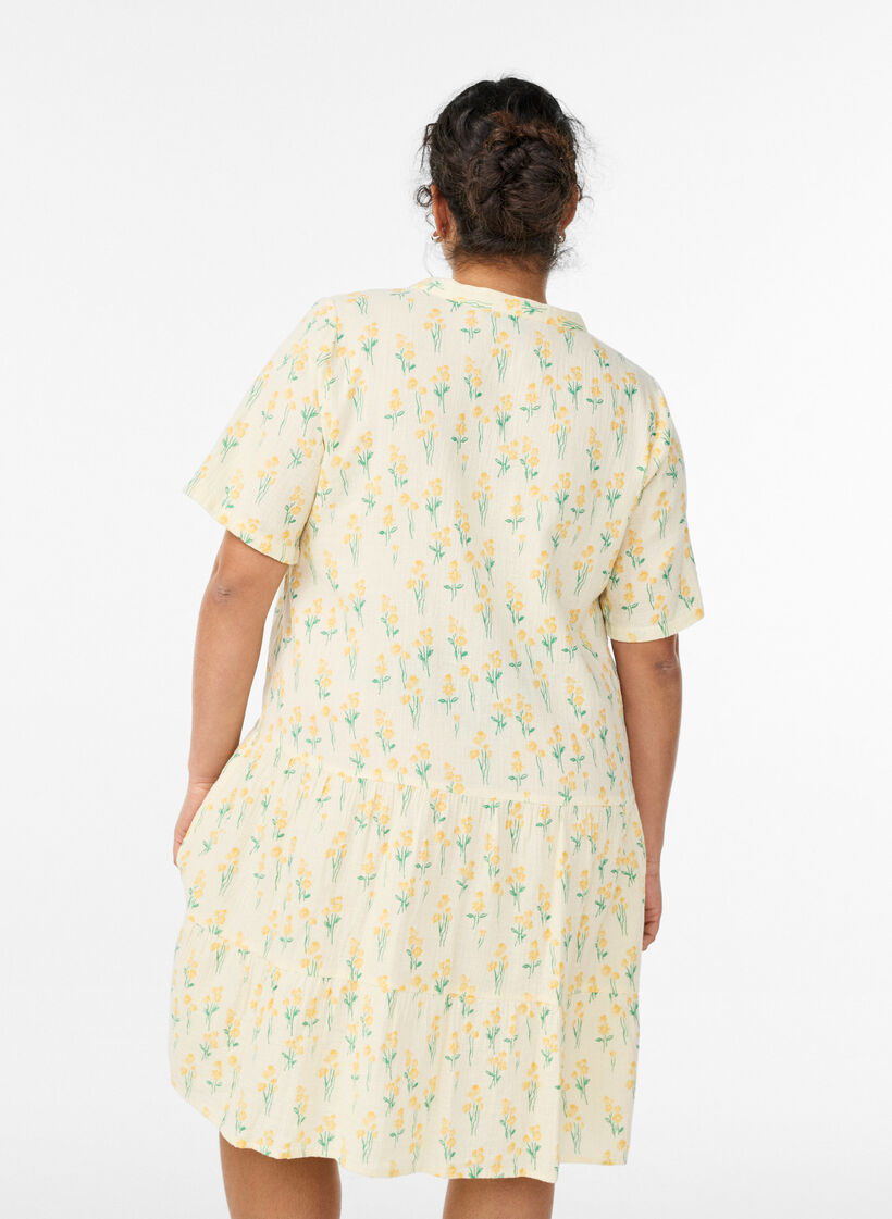 Kurzes A-Linien-Kleid aus Baumwollmusselin, Gelb, Model image number 2
