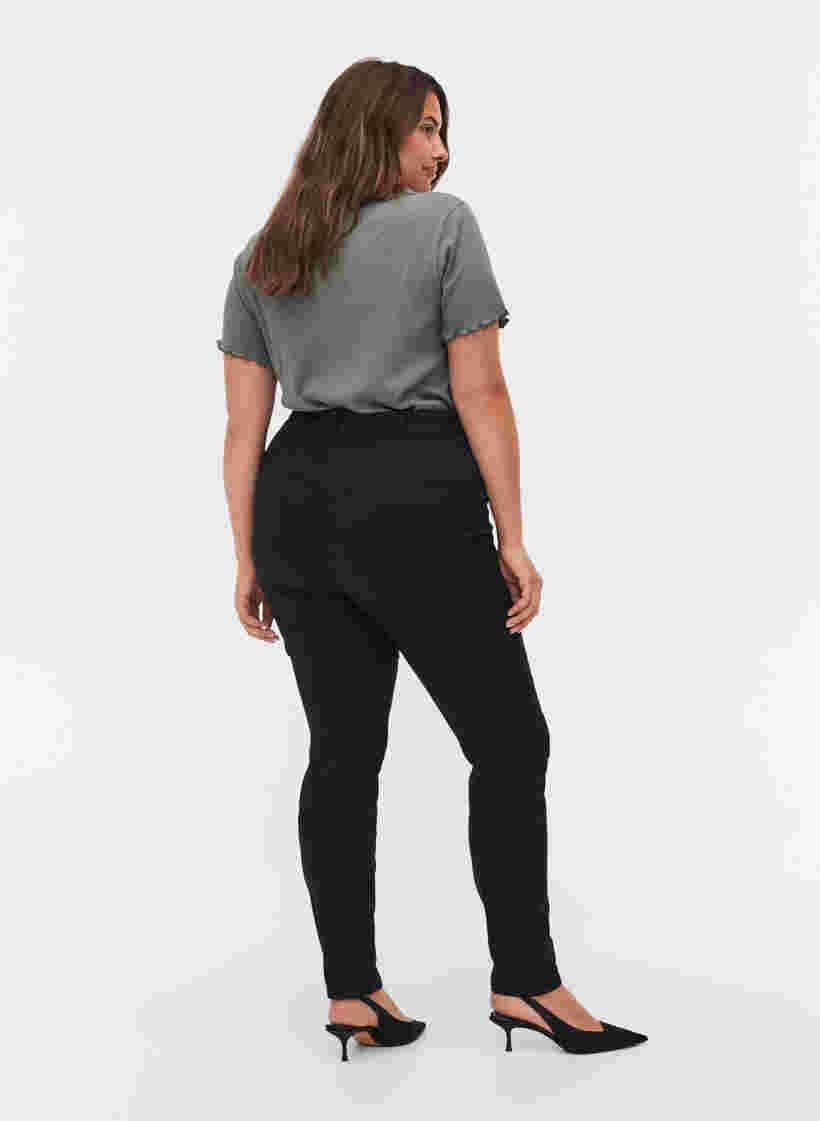 Super hochtaillierte Bea Jeans, Black, Model image number 1