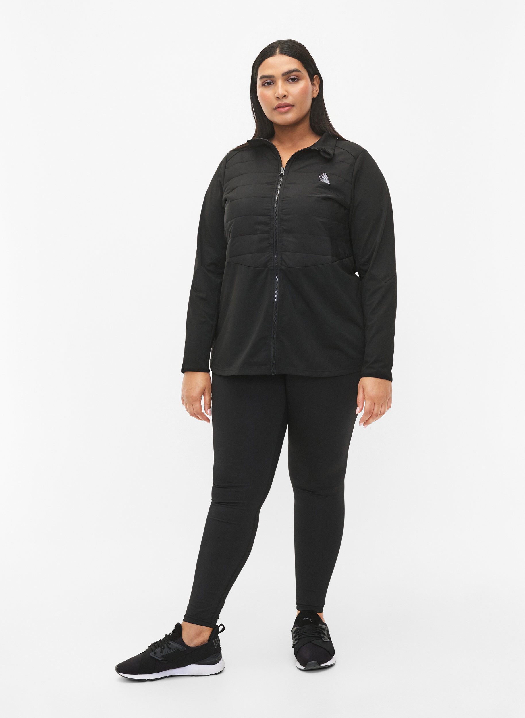 Zizzi Sport-Cardigan mit Steppung und Rei&szlig;verschluss, Black, Model image number 2