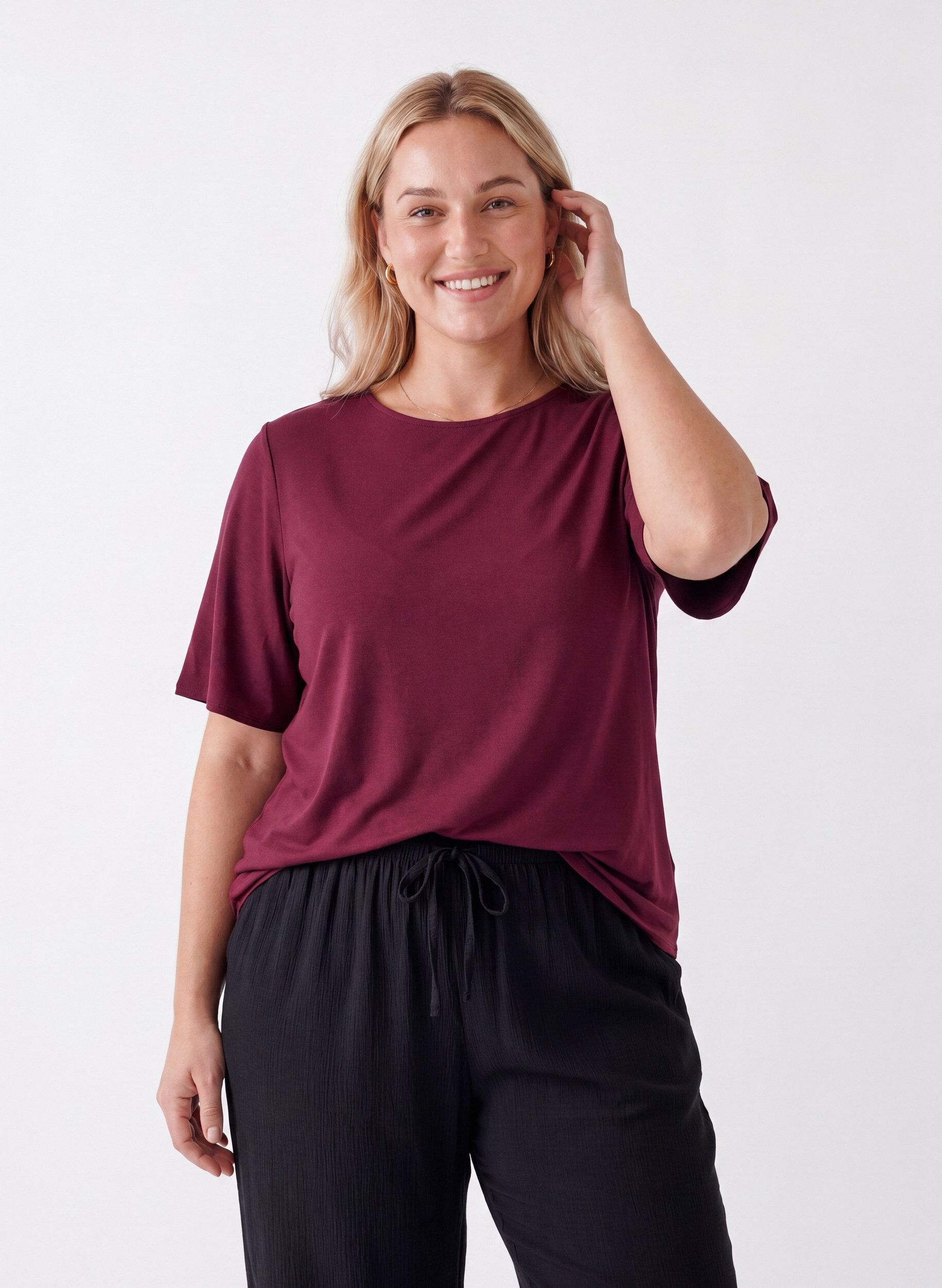 ZizziKurz&auml;rmelige, gewebte Bluse mit Rundhals, Rot, Model image number 0