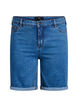 Eng anliegende Jeansshorts mit hoher Taille, Blau, Packshot image number 0