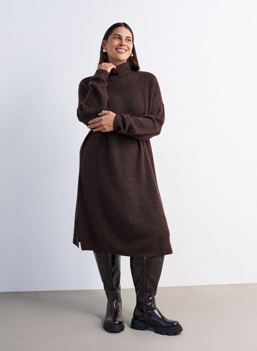 Strickkleid mit Rollkragen, Braun, Model image number 1