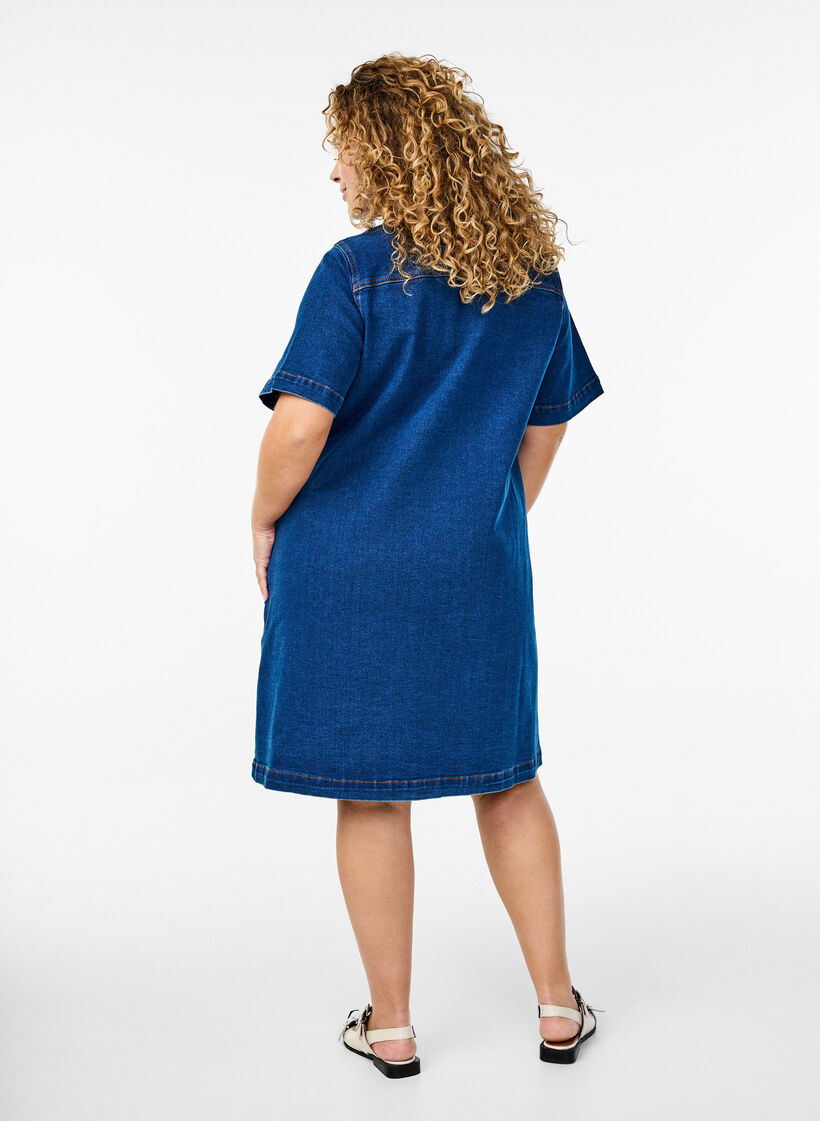 Jeanskleid mit Knöpfen und kurzen Ärmeln, Blau, Model image number 2