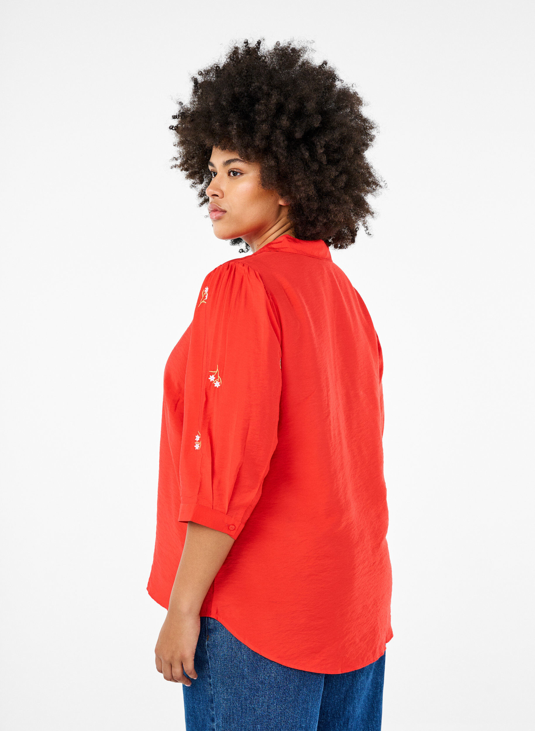 Zizzi Bluse mit 3/4 &Auml;rmeln und gebl&uuml;mter Stickerei, Flame Scarlet, Model image number 1