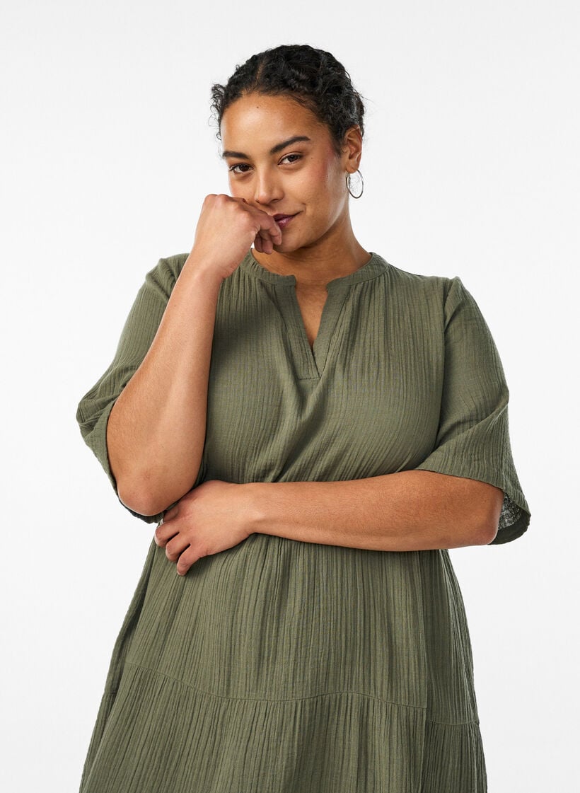 Midikleid in A-Linie aus Baumwoll-Musselin, Gr&uuml;n, Model image number 2