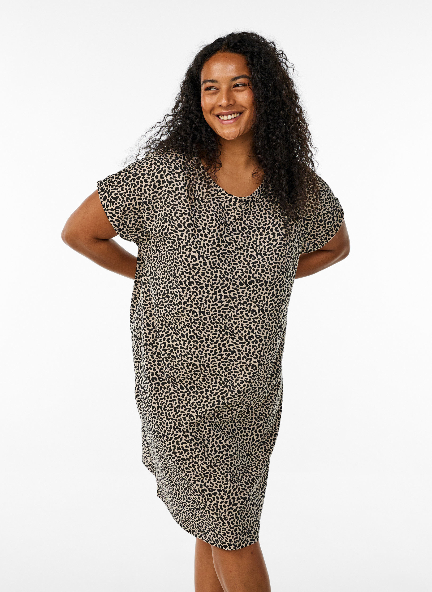 Zizzi 2er-Pack T-Shirt-Kleid mit kurzen &Auml;rmeln, Braun, Model image number 0