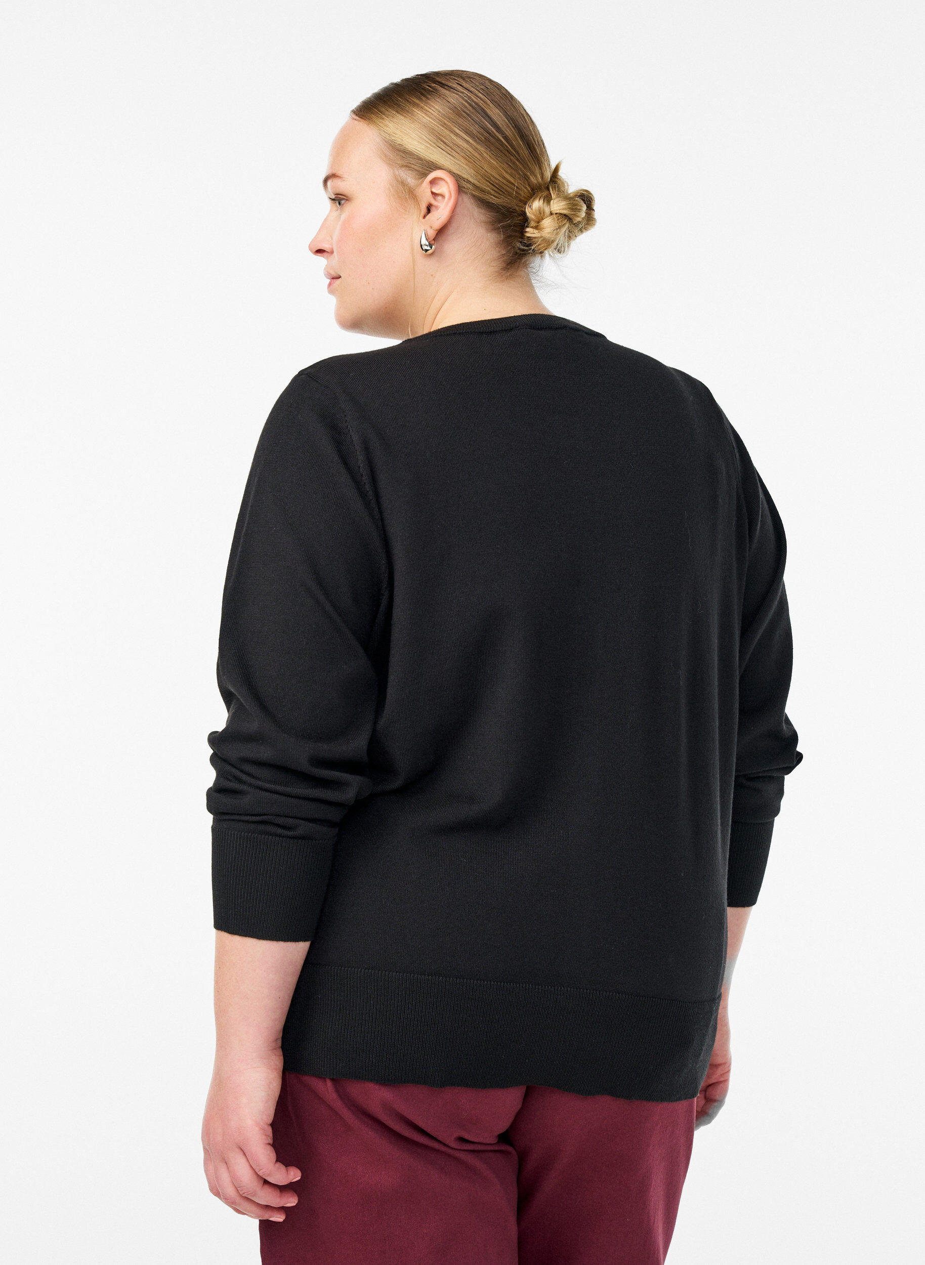 ZizziFeinstrick-Strickjacke mit Rundhalsausschnitt, Schwarz, Model image number 2