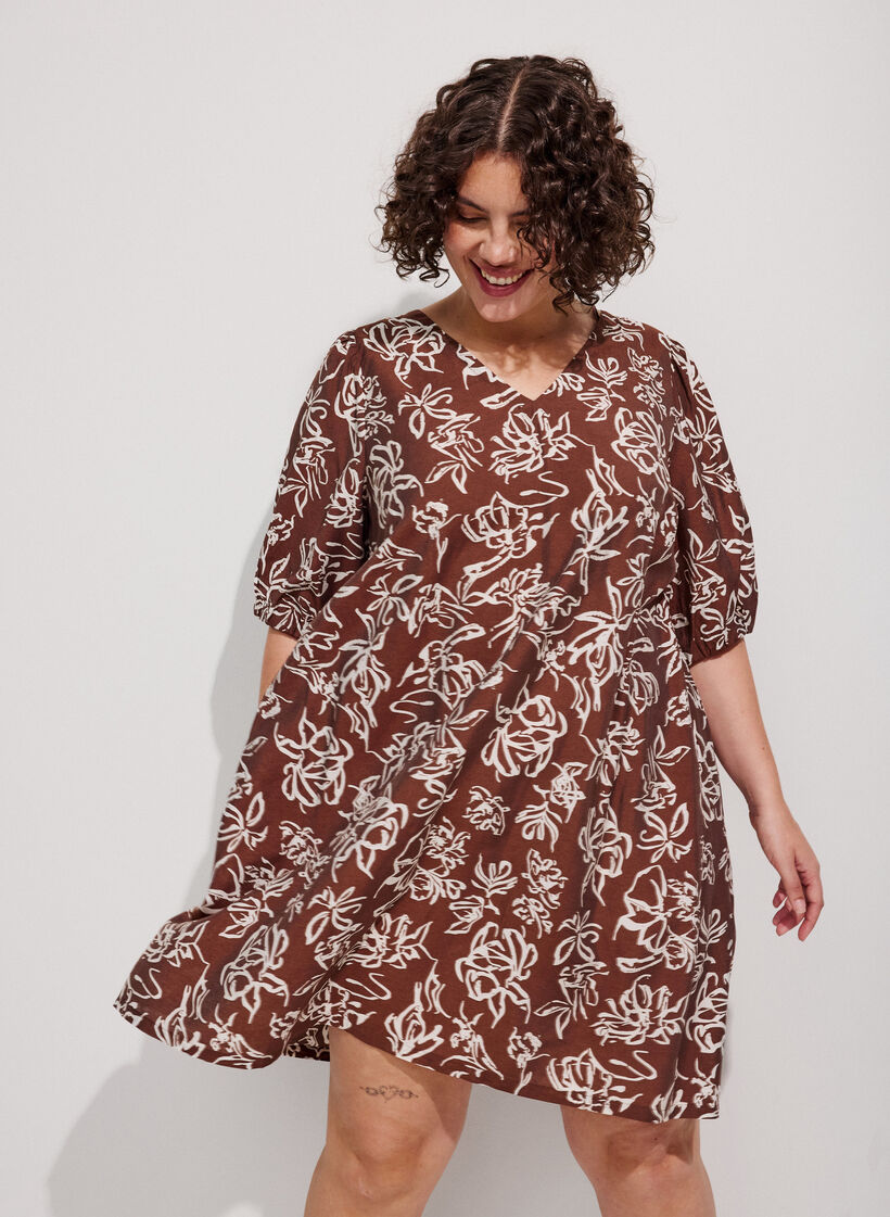 Kurzes A-Linien-Kleid mit V-Ausschnitt, Braun, Model image number 0