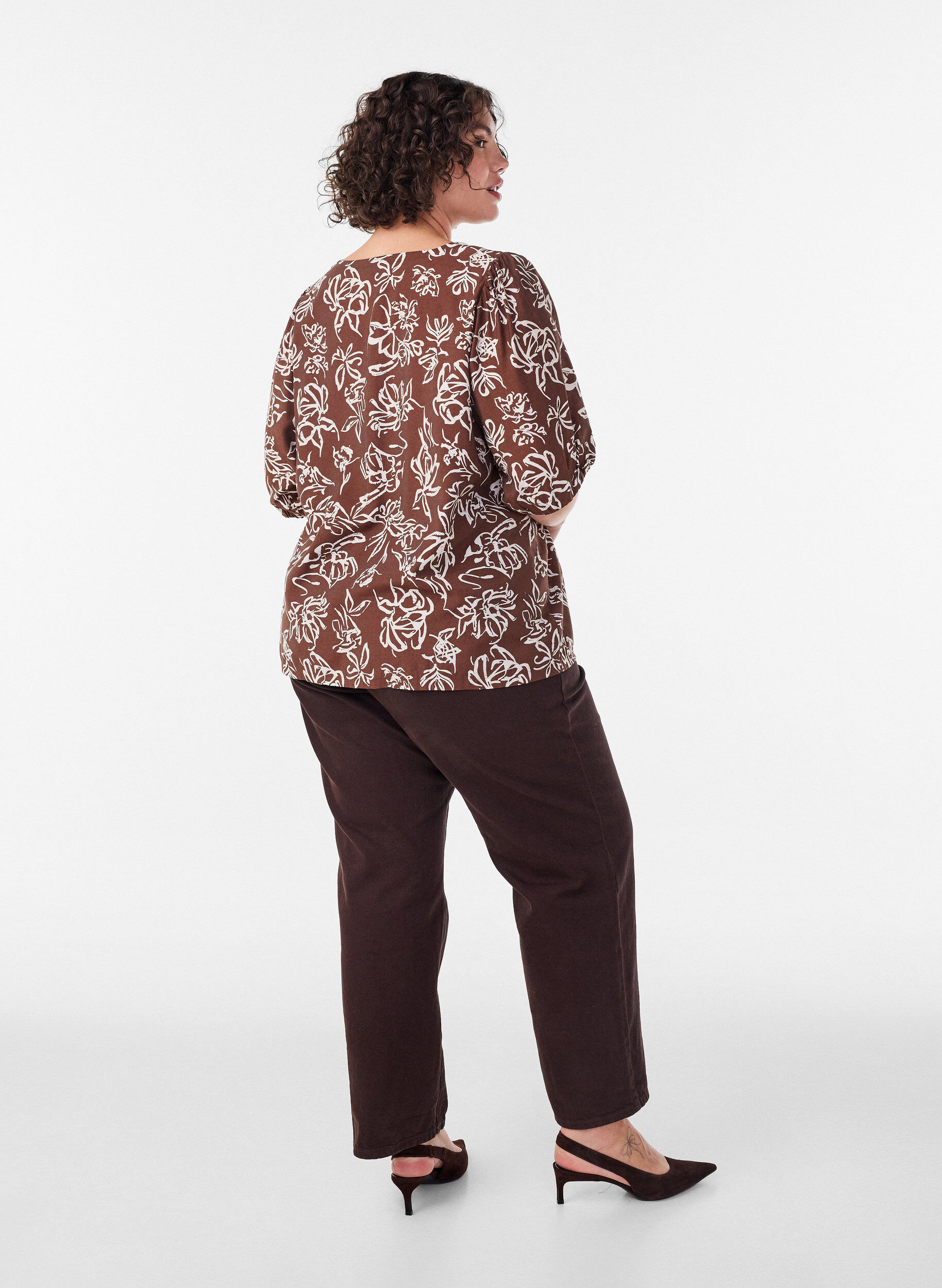 ZizziBluse aus Viskose mit V-Ausschnitt, Braun, Model image number 2