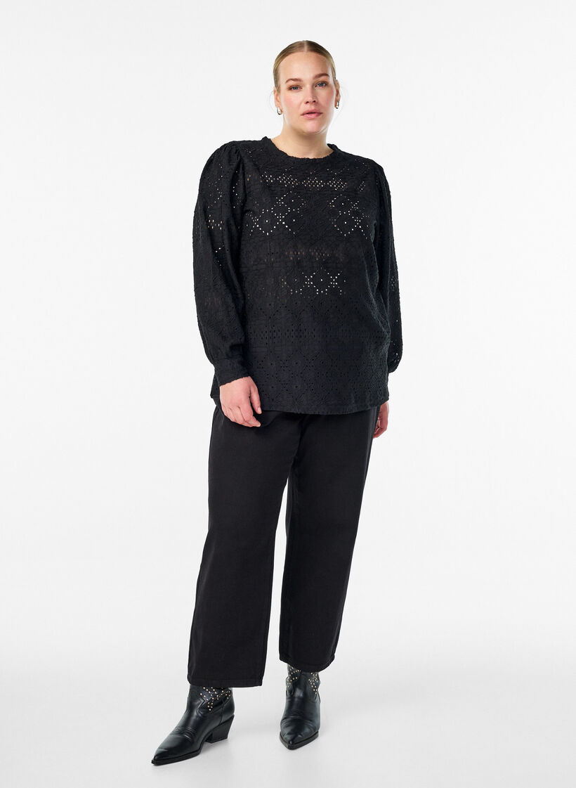 Langärmelige Bluse mit Lochstickerei, Schwarz, Model image number 1