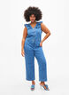 Denim-Jumpsuit mit Rüschen, Light Blue Denim, Model image number 0