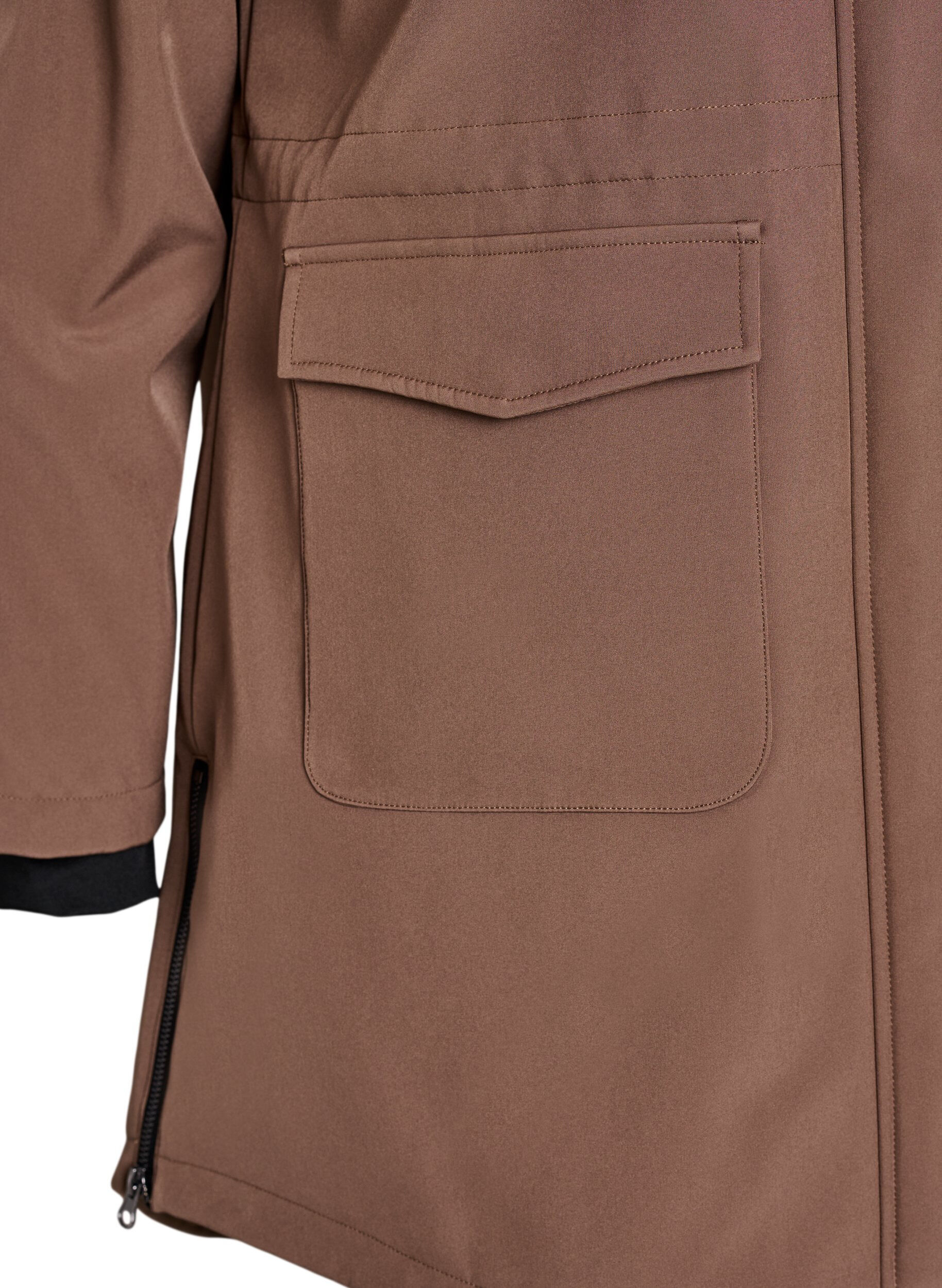 Zizzi Wasserabweisende Softshell-Jacke mit Steppfutter, Braun, Packshot image number 3