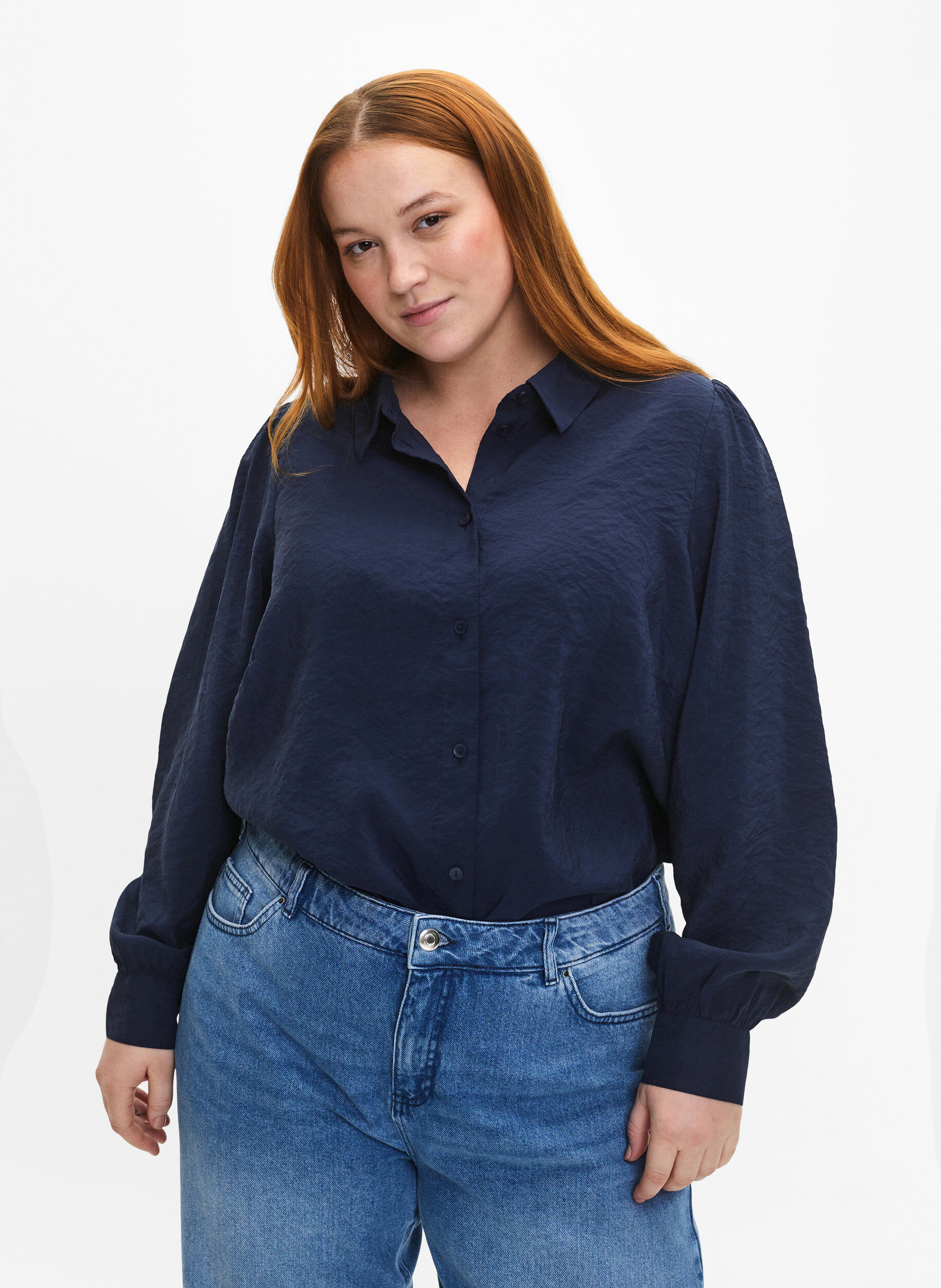 Zizzi Bluse aus TENCEL&trade; Modal, Navy Blazer, Model image number 0