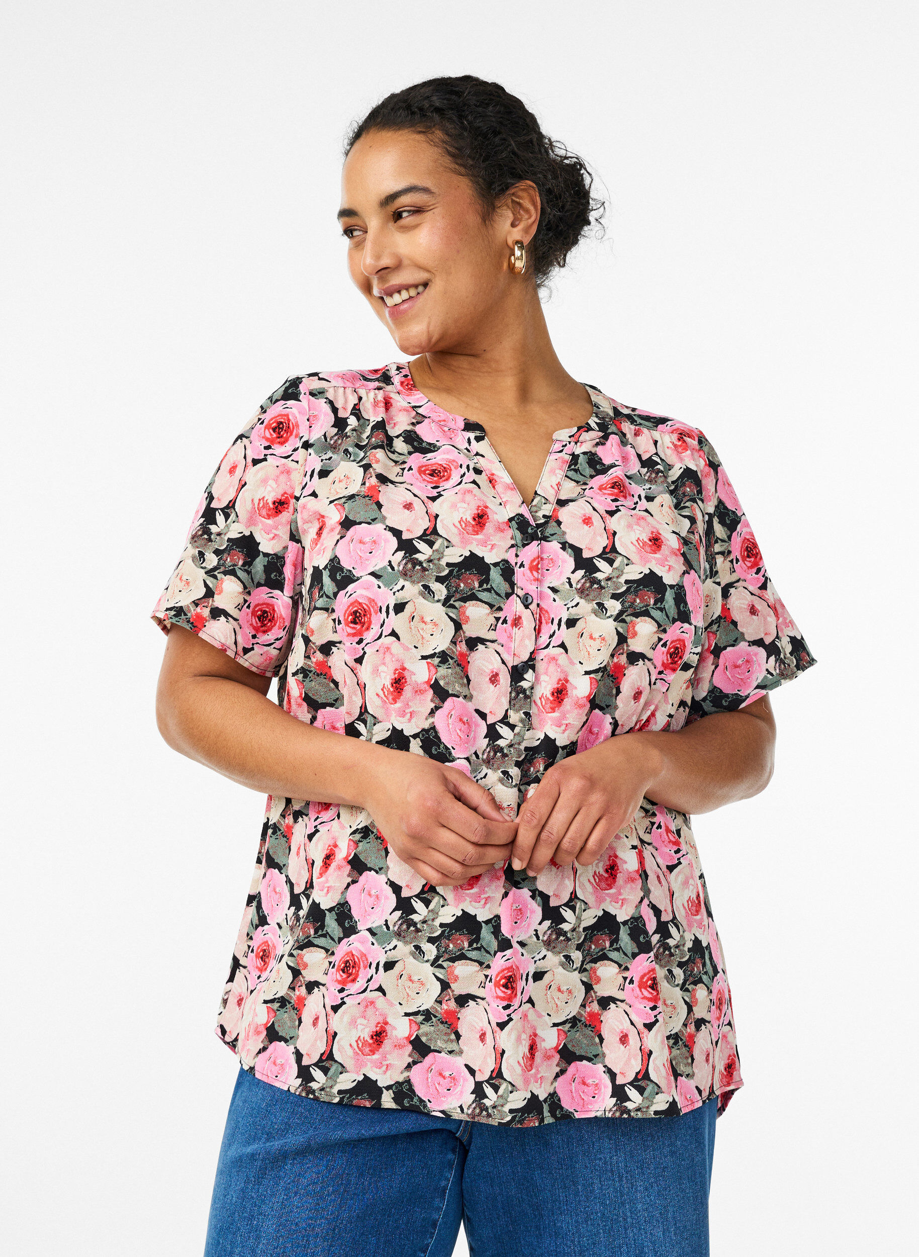 Zizzi Bluse mit kurzen &Auml;rmeln und V-Ausschnitt, Rot, Model image number 0
