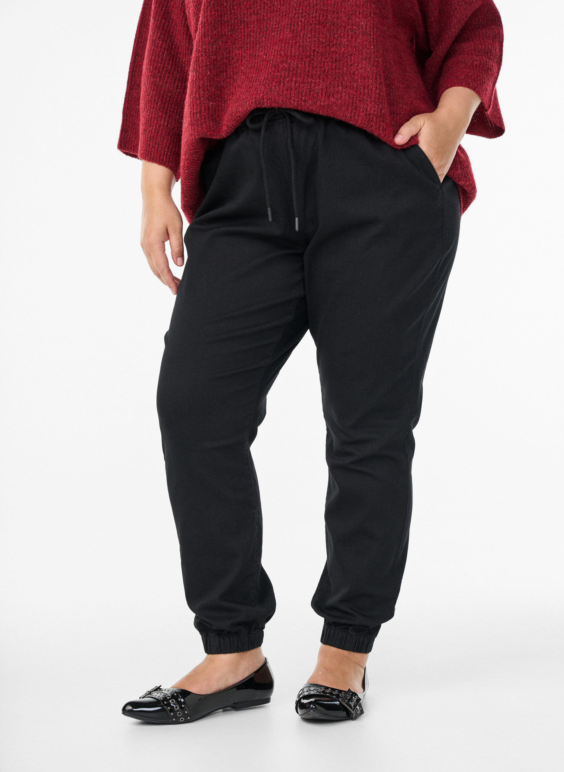 ZizziJeans-Jogginghose mit Taschen, Schwarz, Model image number 2